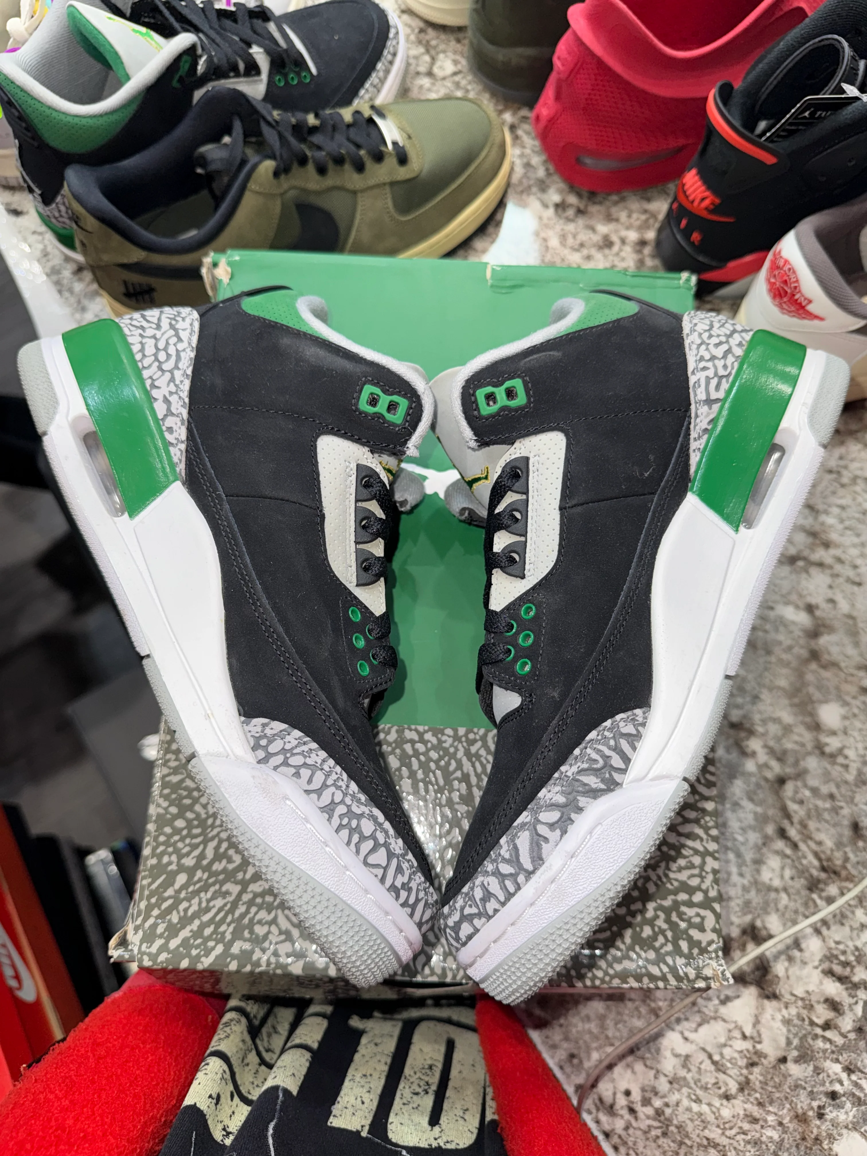 Jordan 3 Retro Pine Green - Image 3