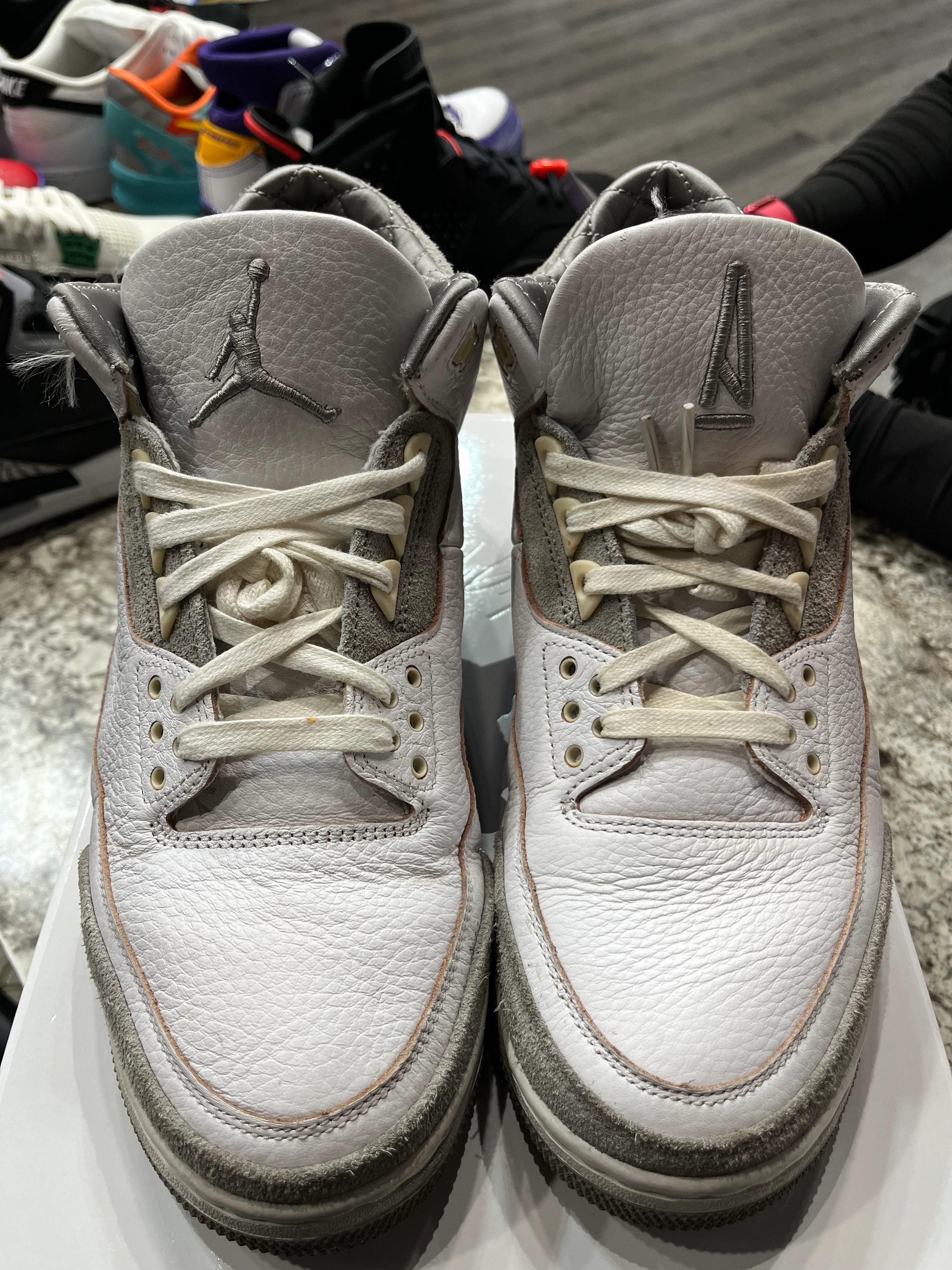 Jordan 3 Retro SP A Ma Maniére (Women's) - Image 2