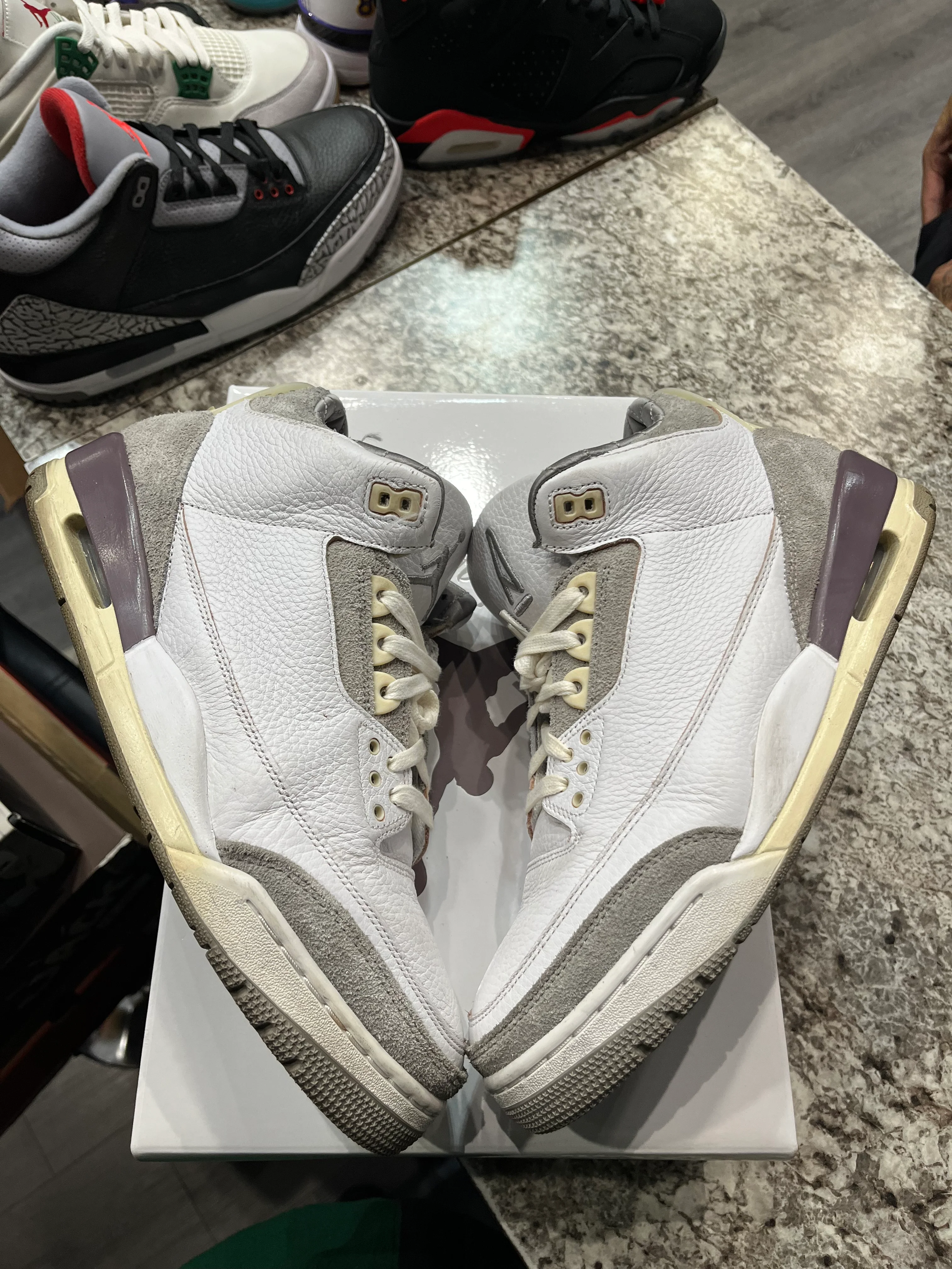 Jordan 3 Retro SP A Ma Maniére (Women's) - Image 3