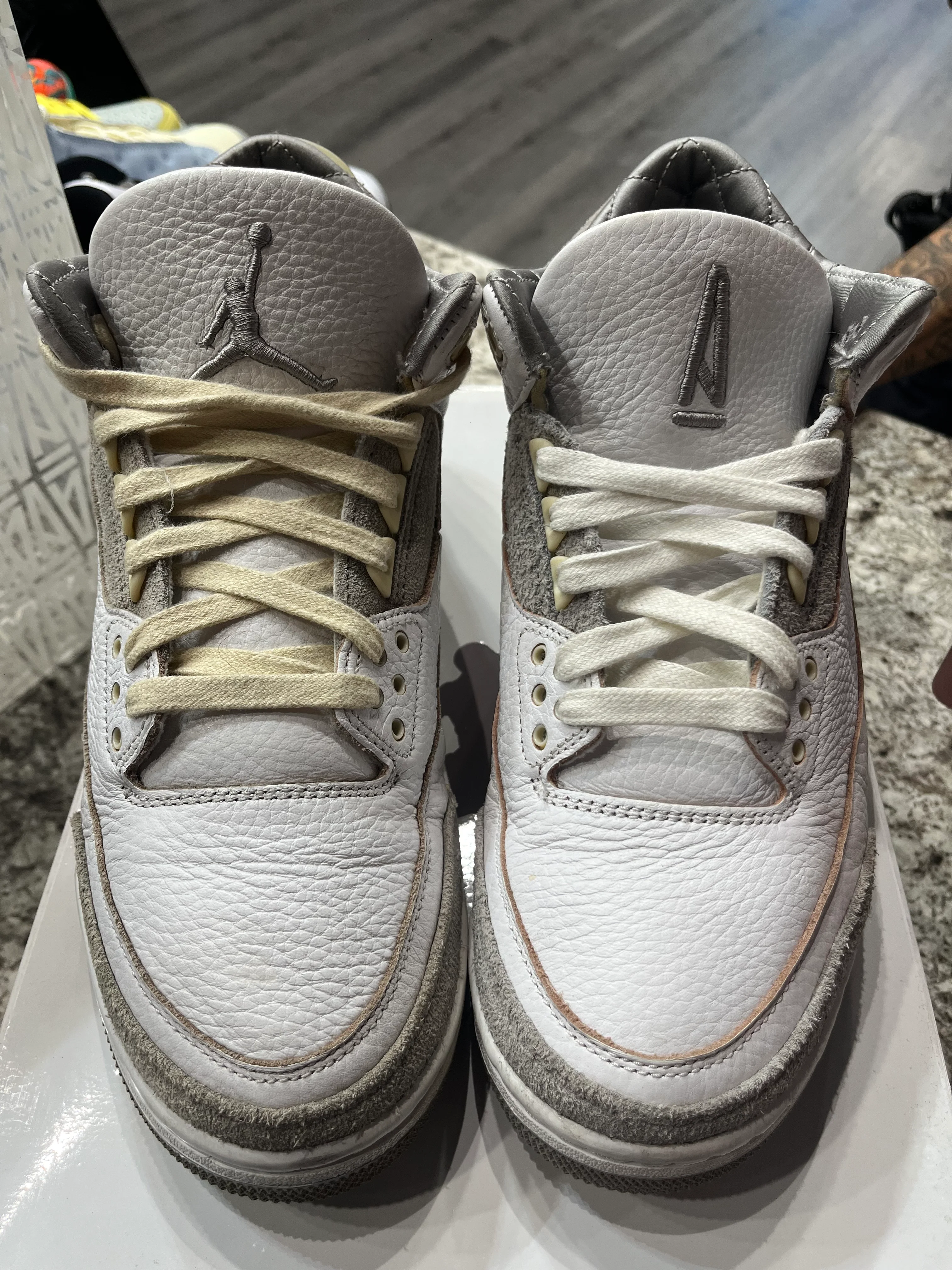 Jordan 3 Retro SP A Ma Maniére (Women's) - Image 2