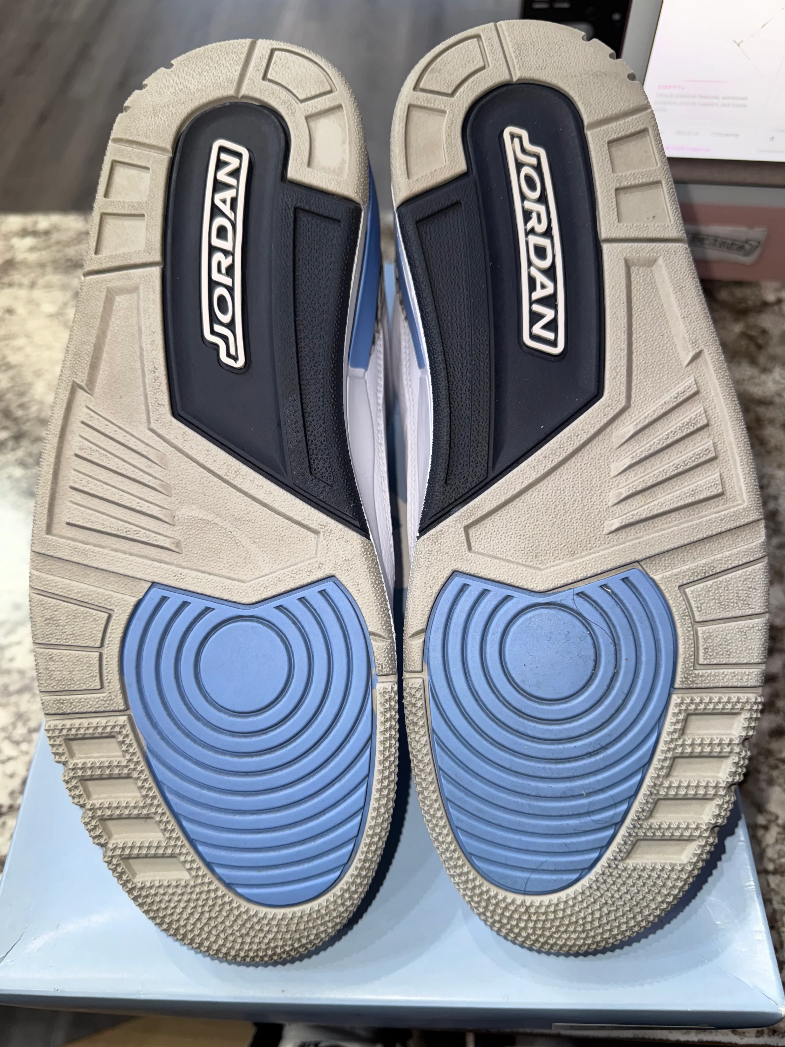 Jordan 3 Retro UNC (2020) - Image 4