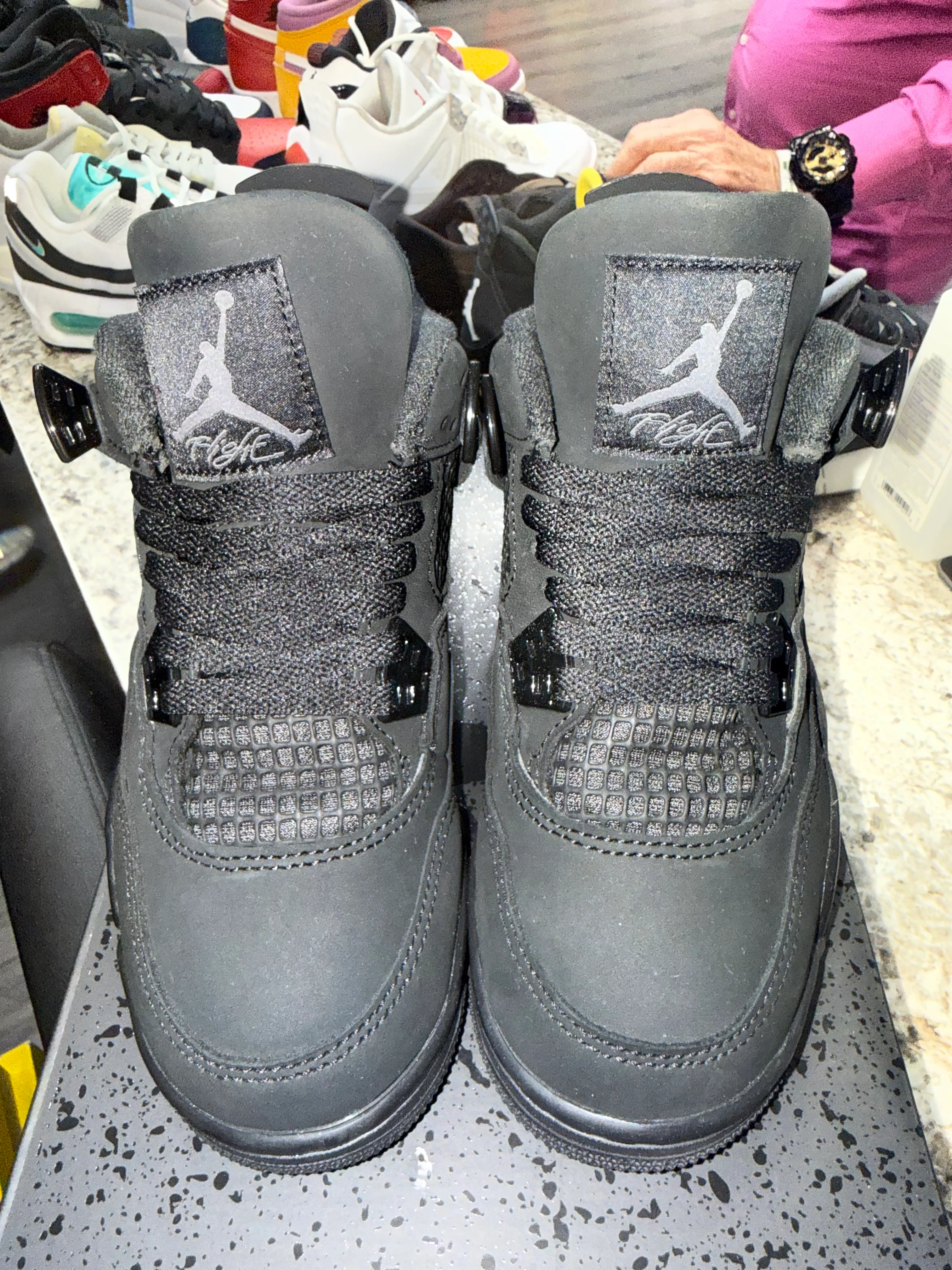 Jordan 4 Retro Black Cat (2025) (GS) - Image 2
