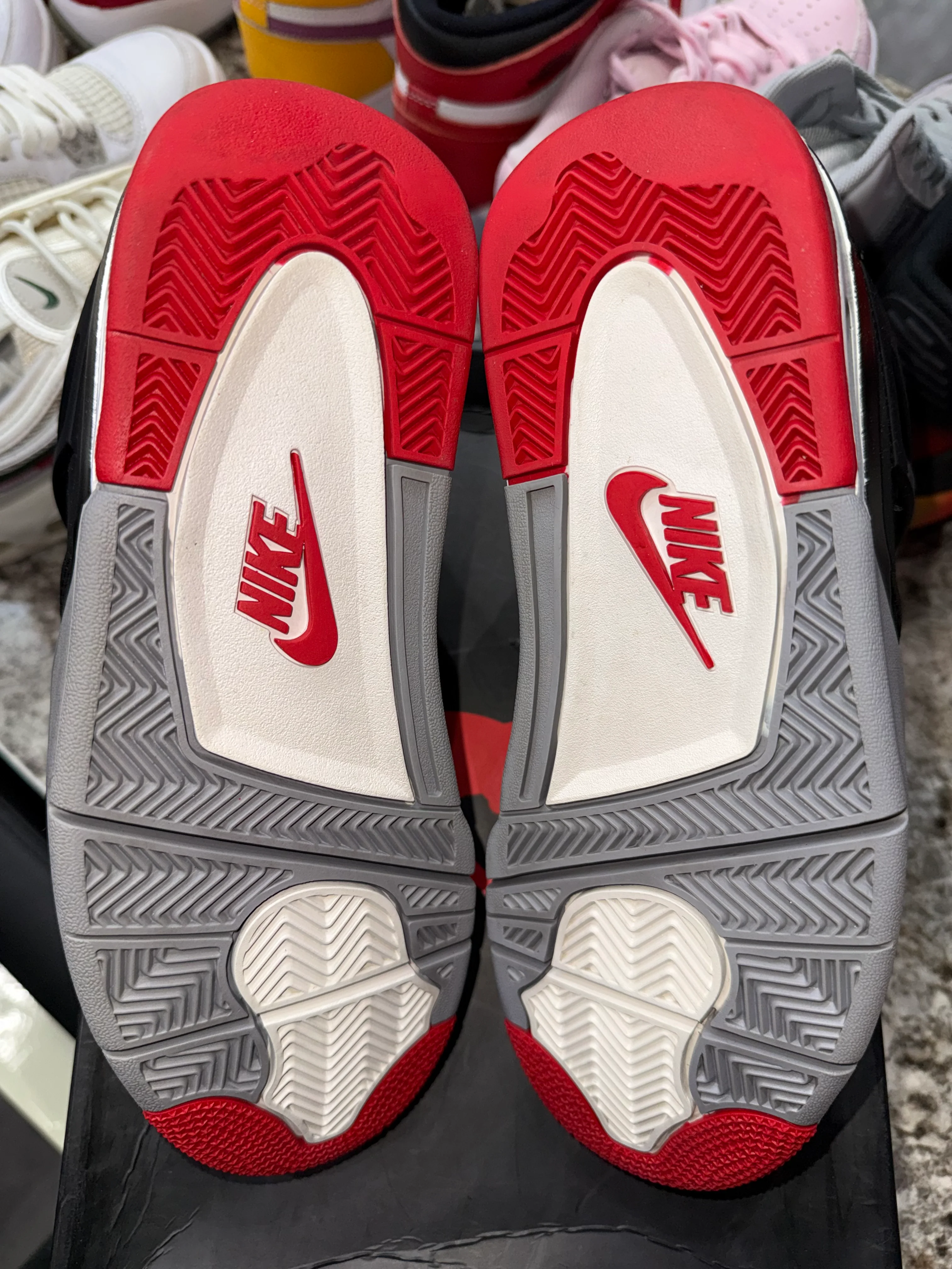 Jordan 4 Retro Bred (2019) - Image 5