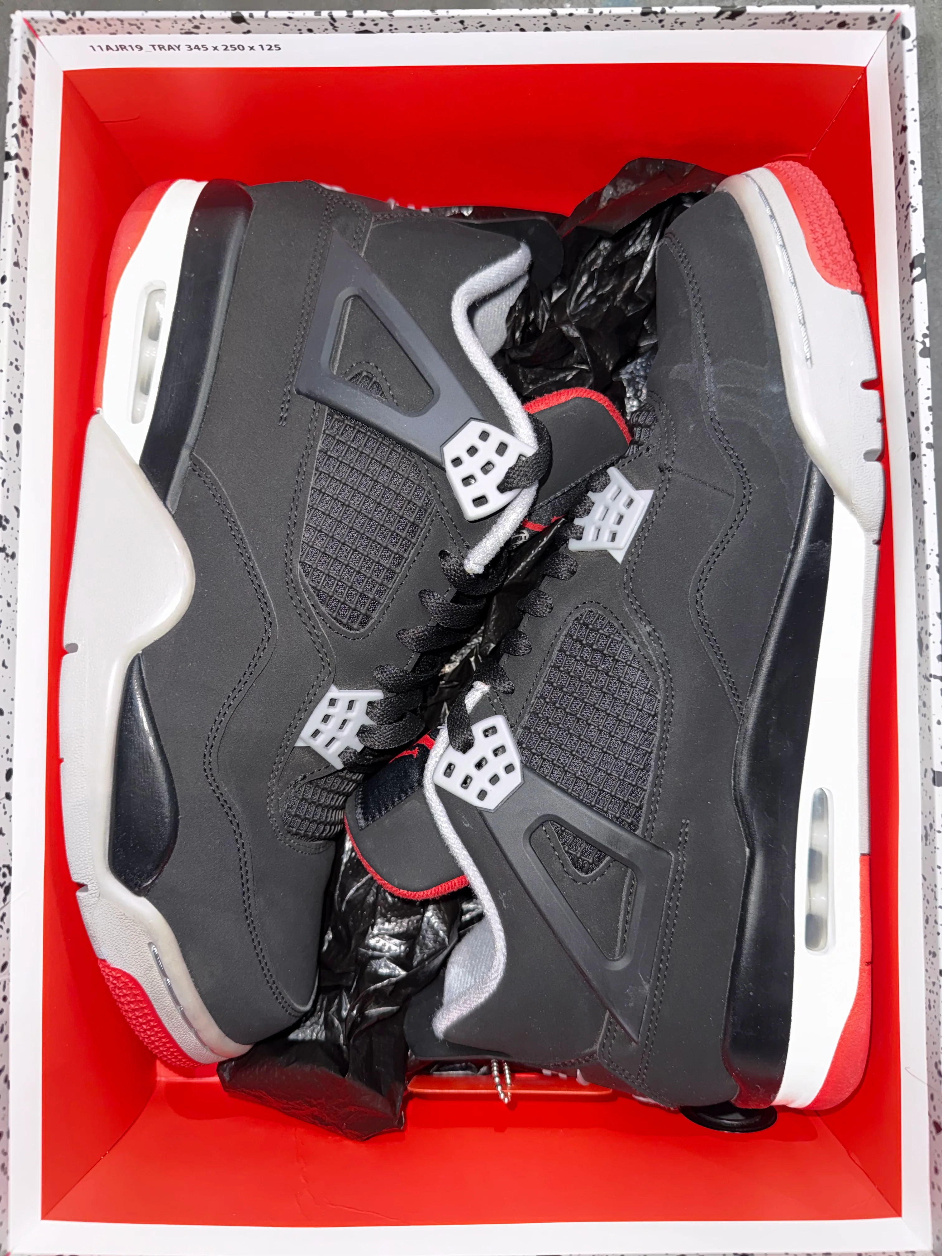 Jordan 4 Retro Bred (2019) - Image 5
