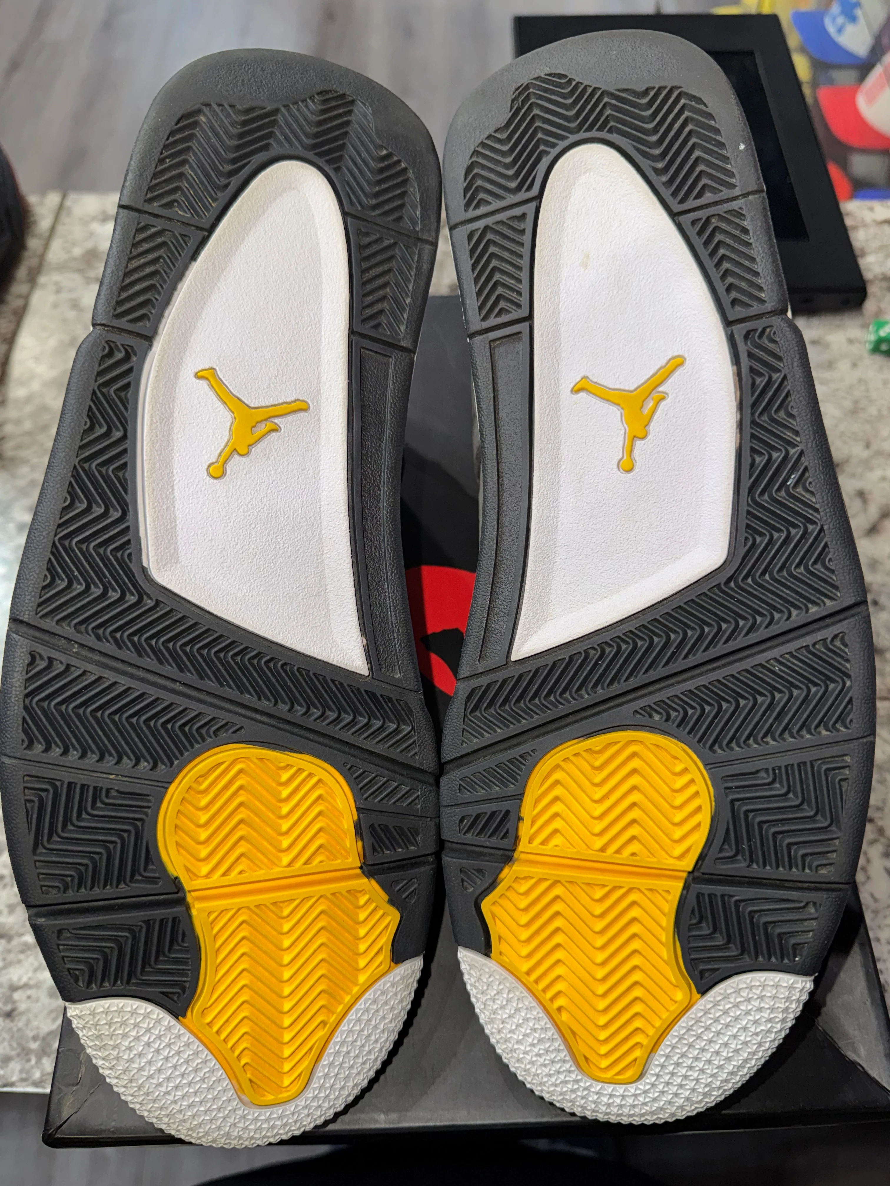 Jordan 4 Retro Cool Grey (2019) - Image 5