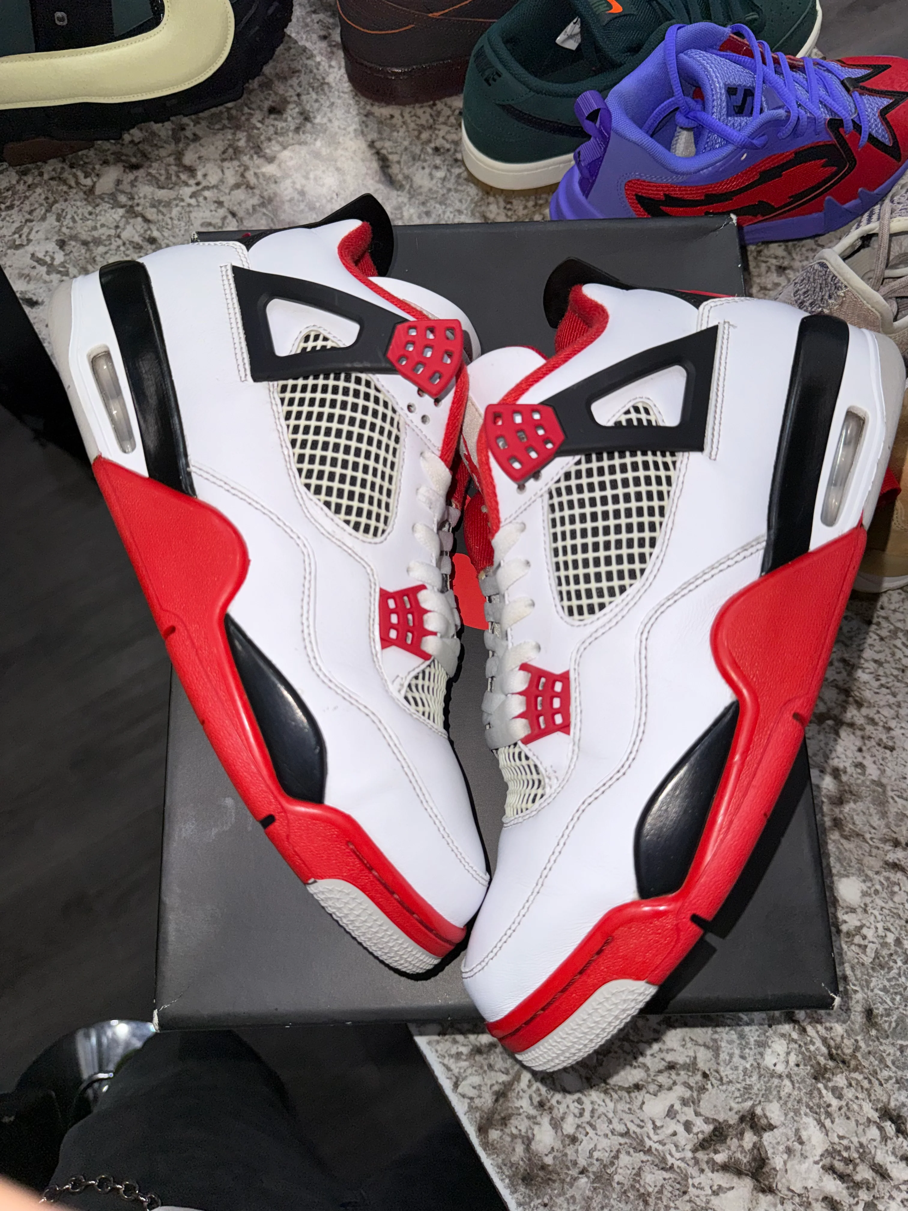 Jordan 4 Retro Fire Red (2020) - Image 3