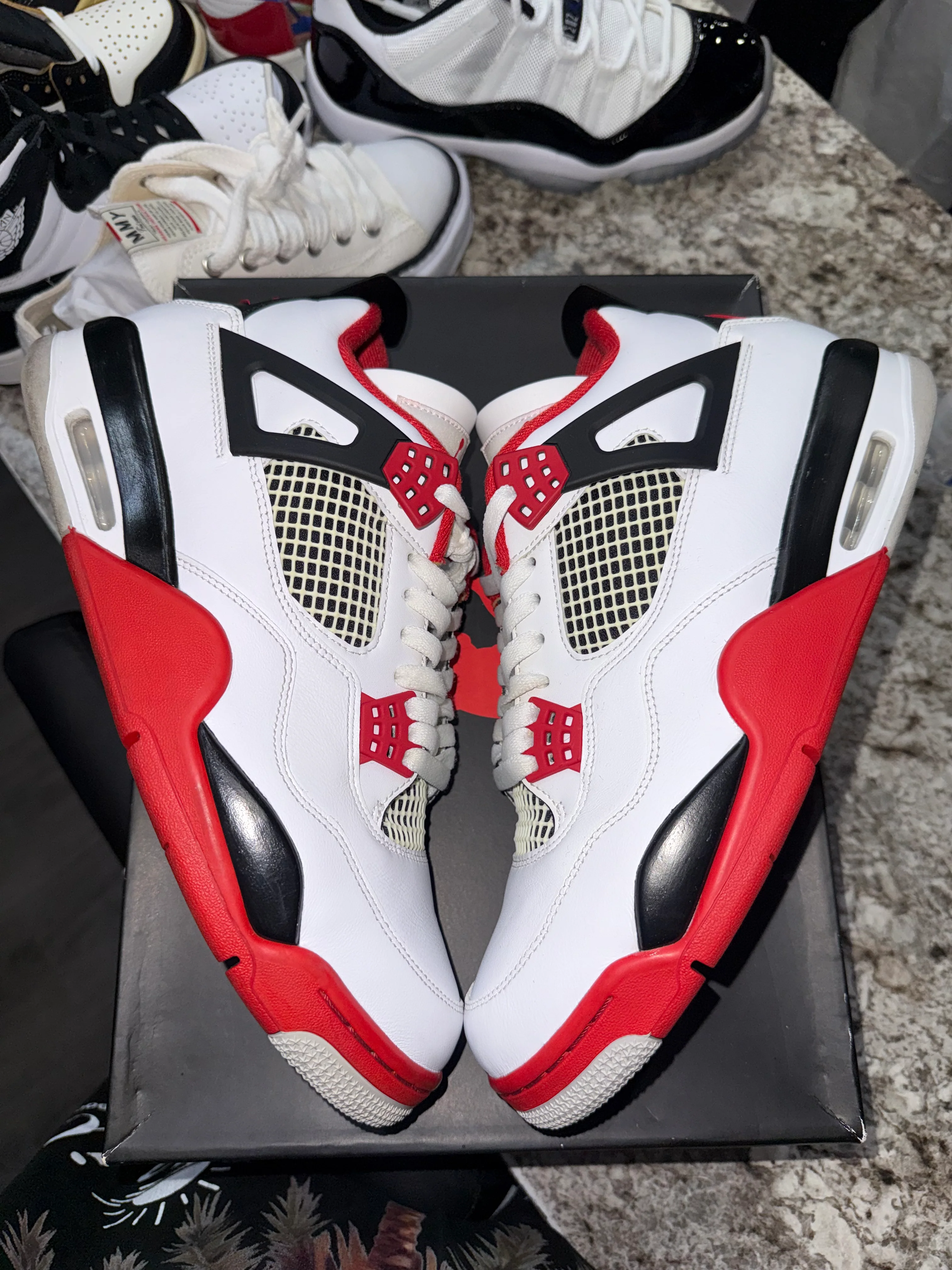 Jordan 4 Retro Fire Red (2020) - Image 3