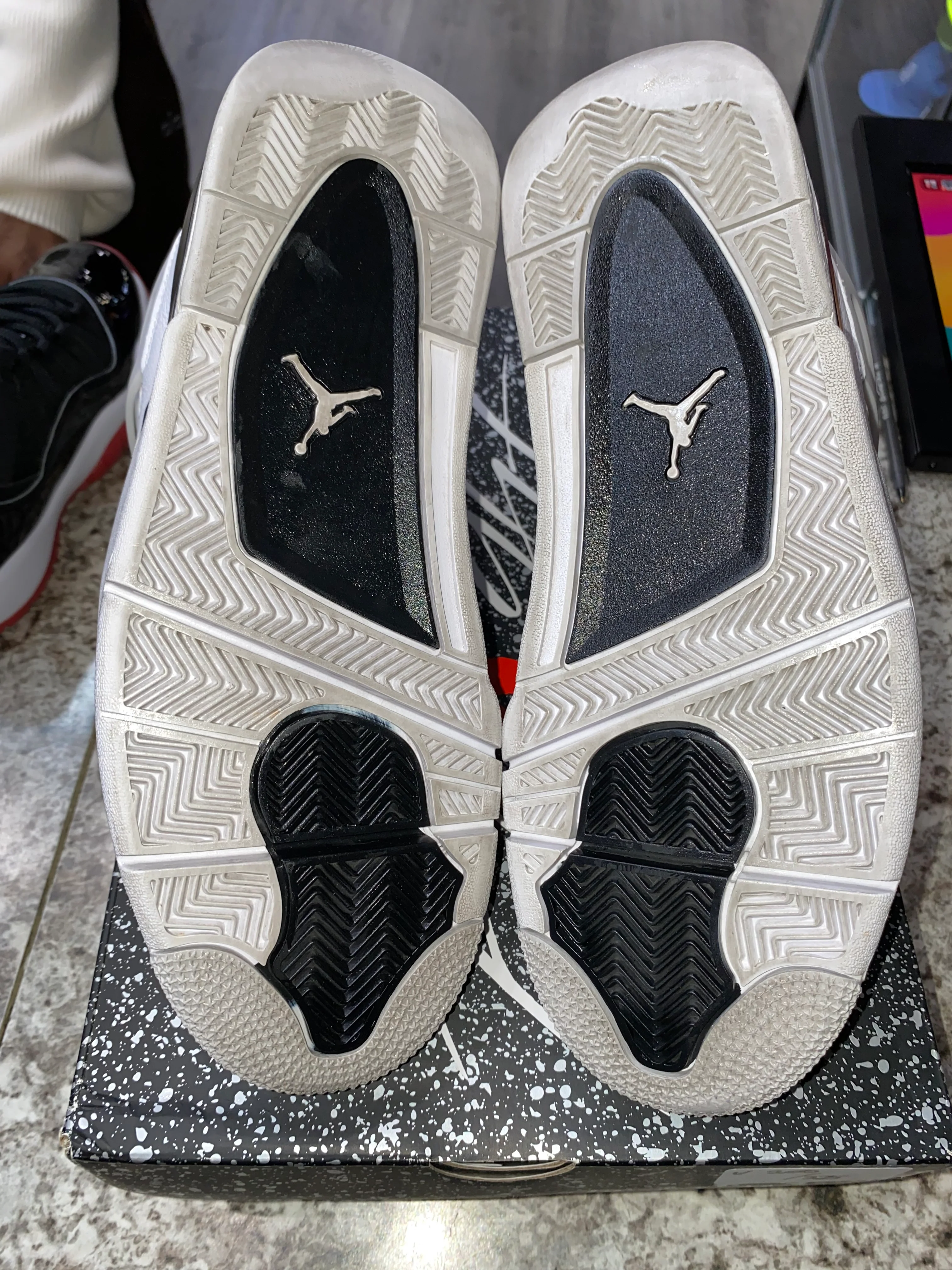 Jordan 4 Retro Military Black - Image 6