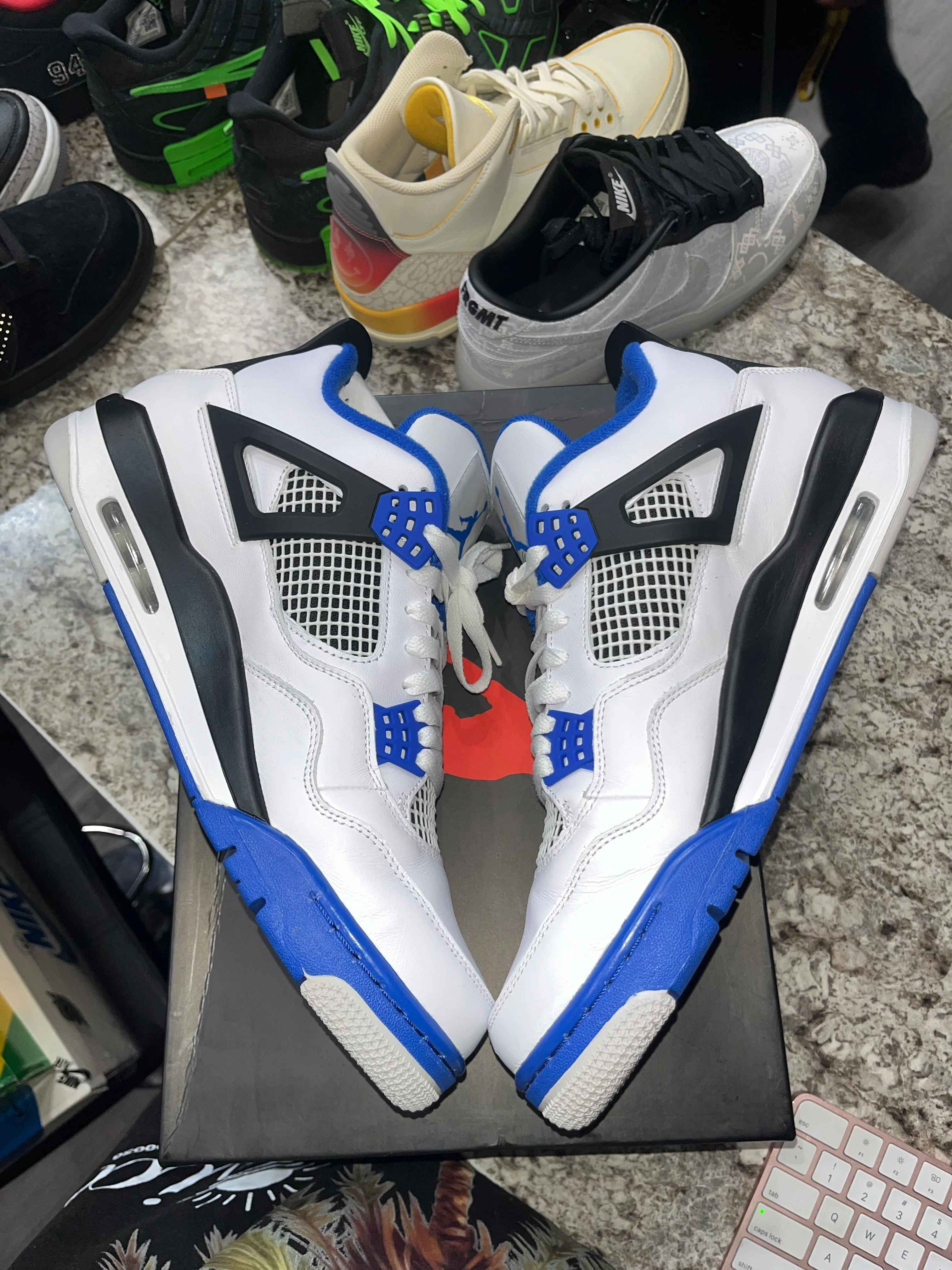Jordan 4 Retro Motorsports (2017) - Image 4