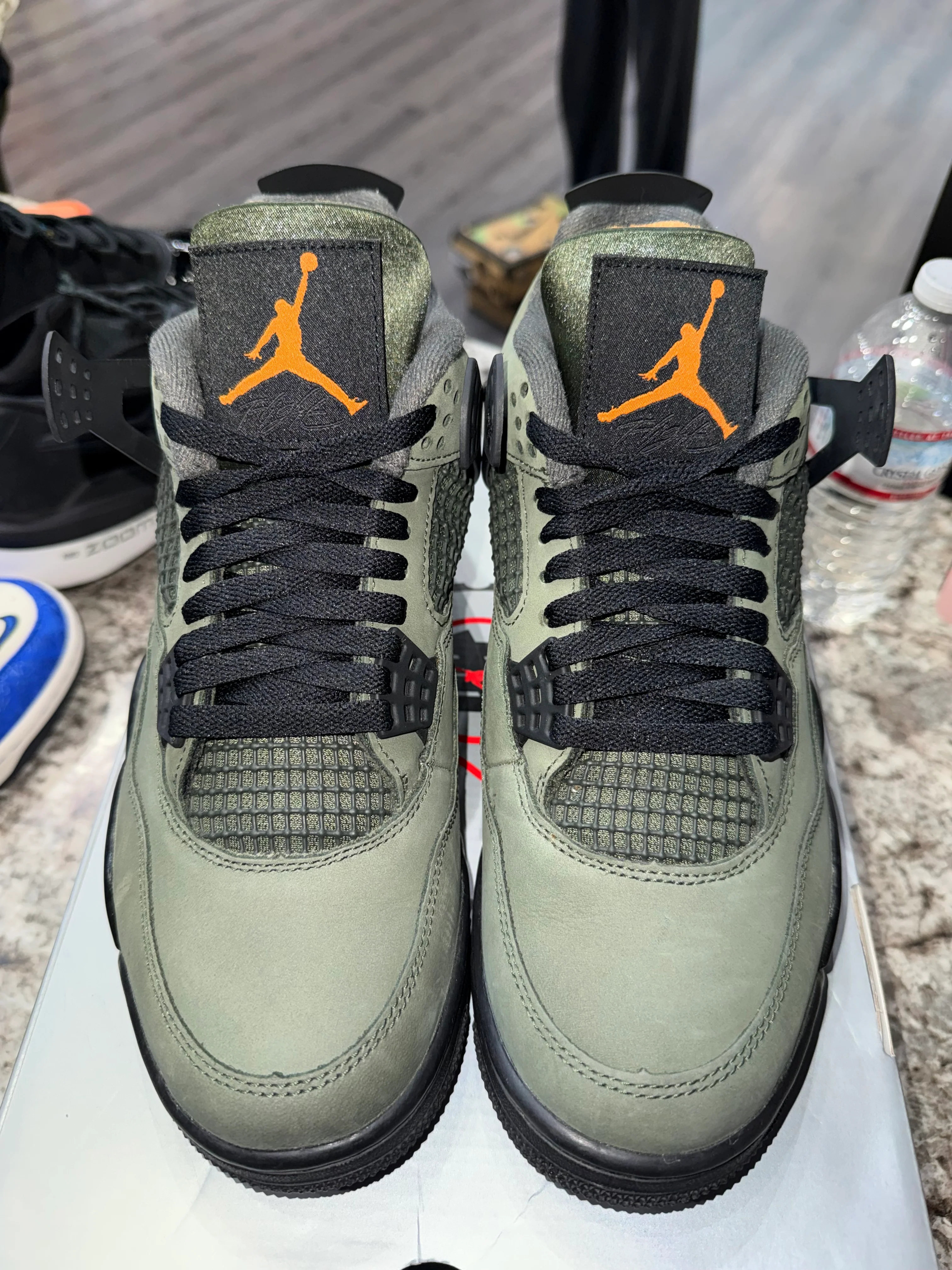 Jordan 4 Retro OG SP Undefeated (2025) - Image 2