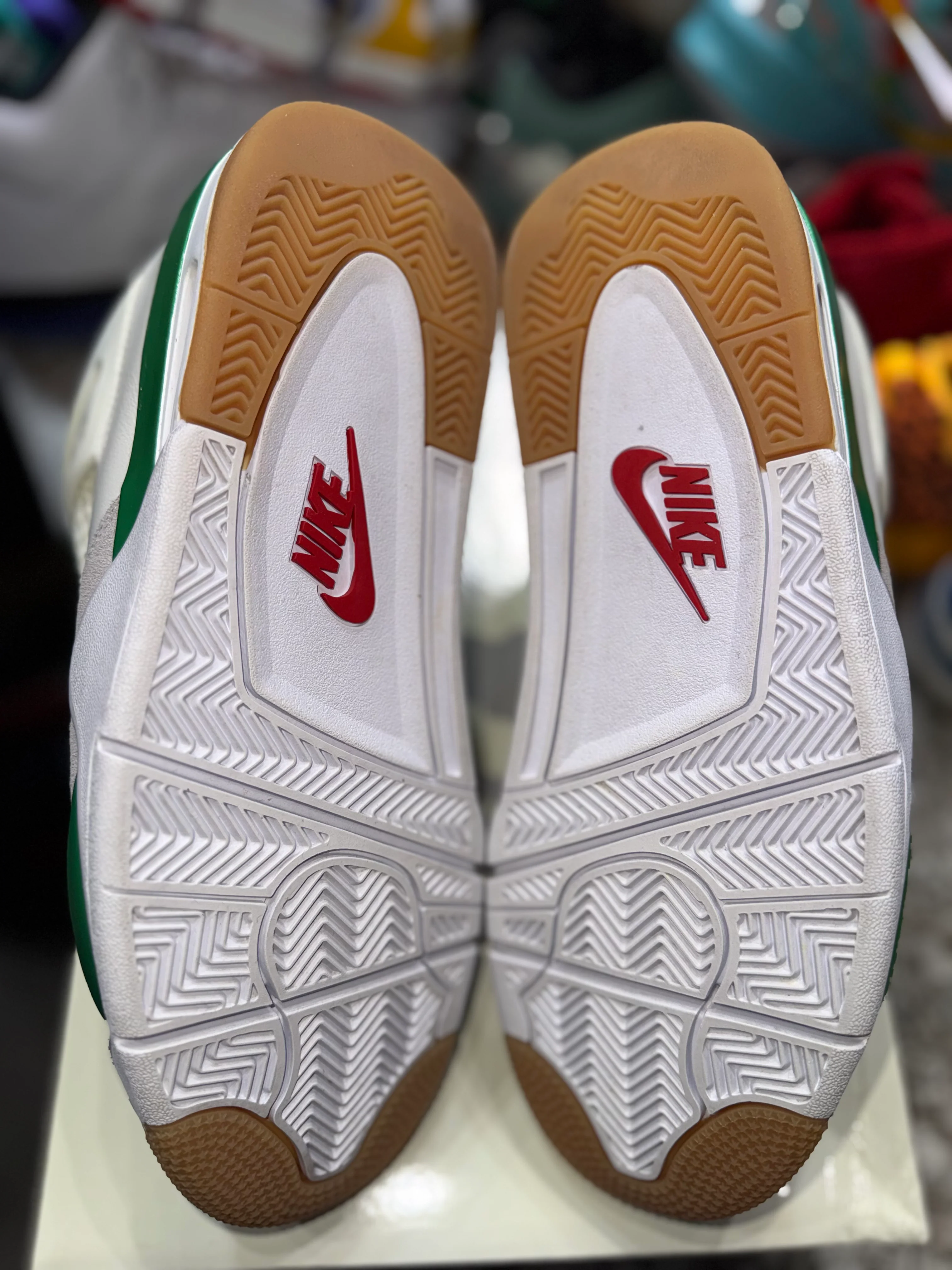 Jordan 4 Retro SB Pine Green - Image 5