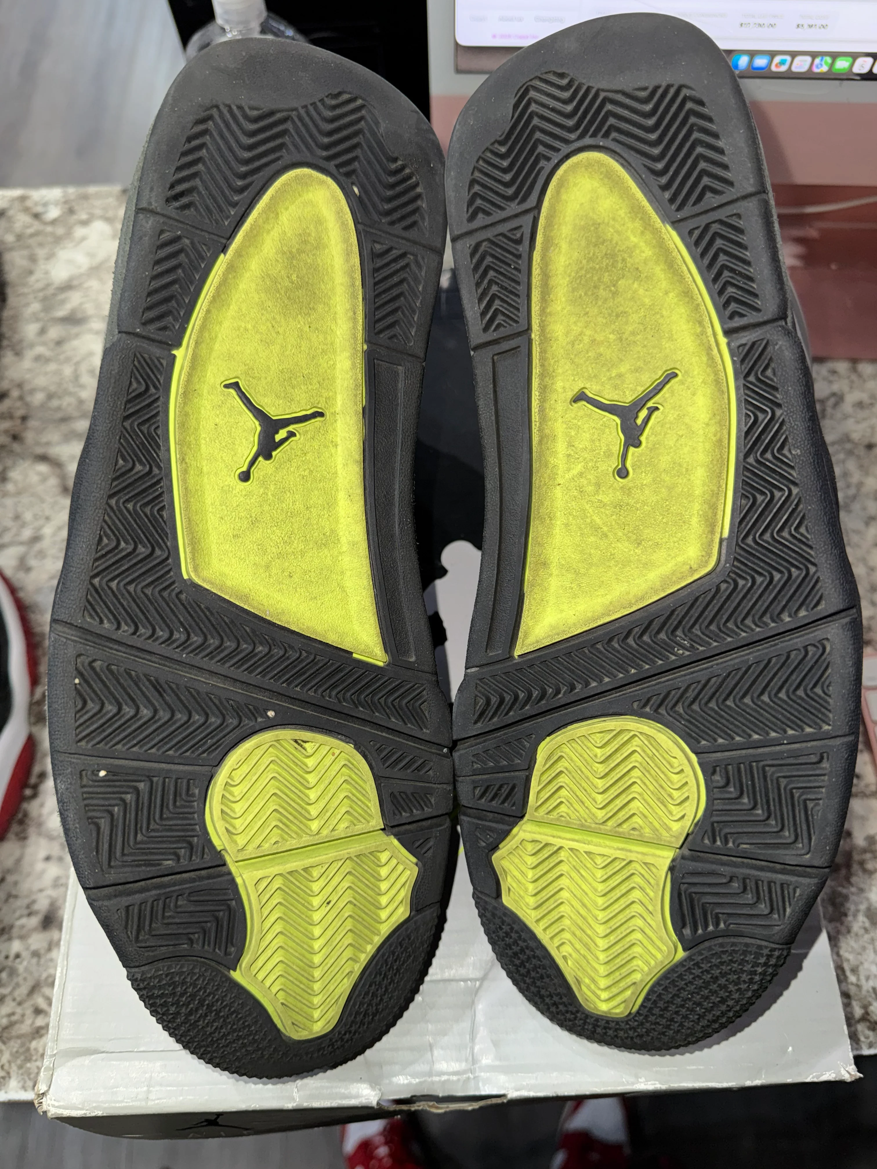 Jordan 4 Retro SE 95 Neon (DAMAGED BOX) - Image 5