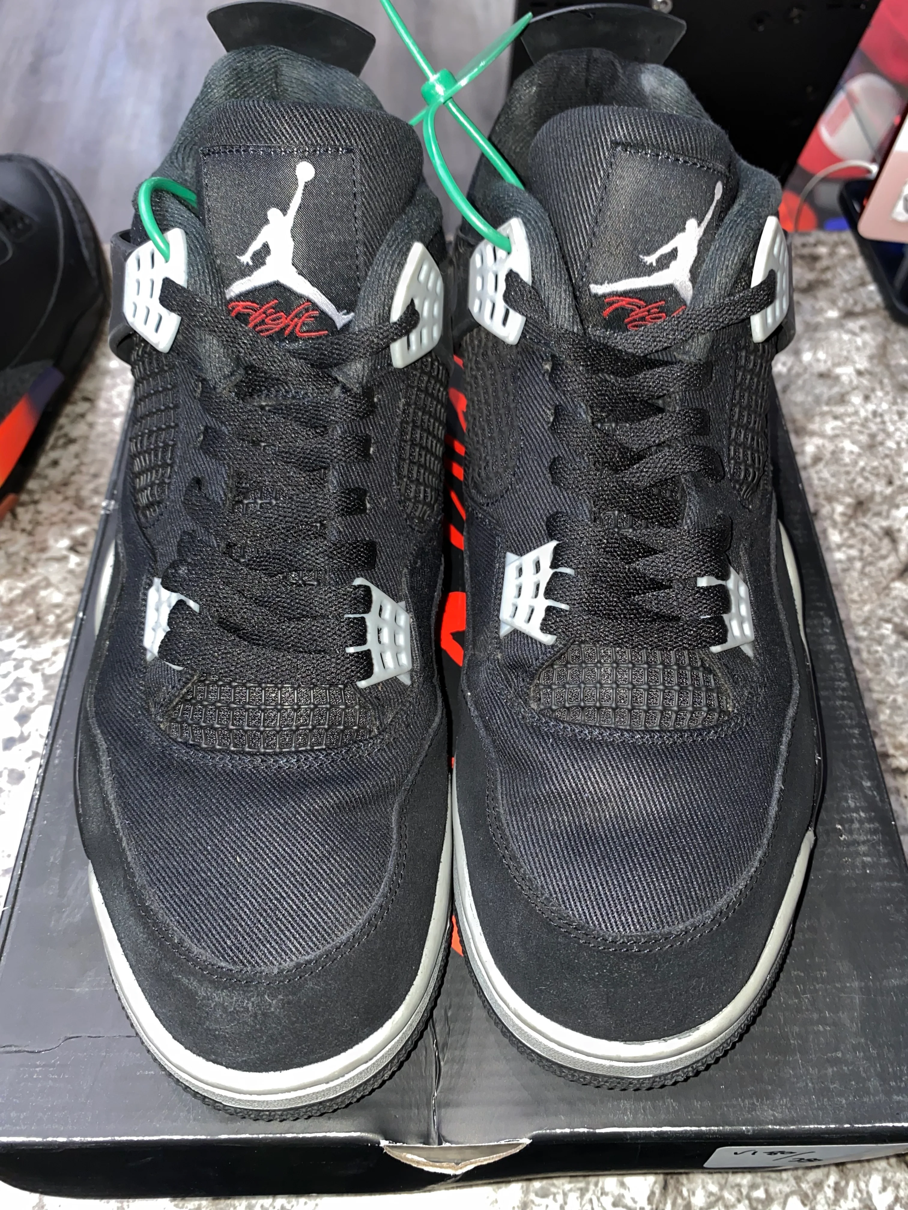 Jordan 4 Retro SE Black Canvas (DAMAGED BOX) - Image 2
