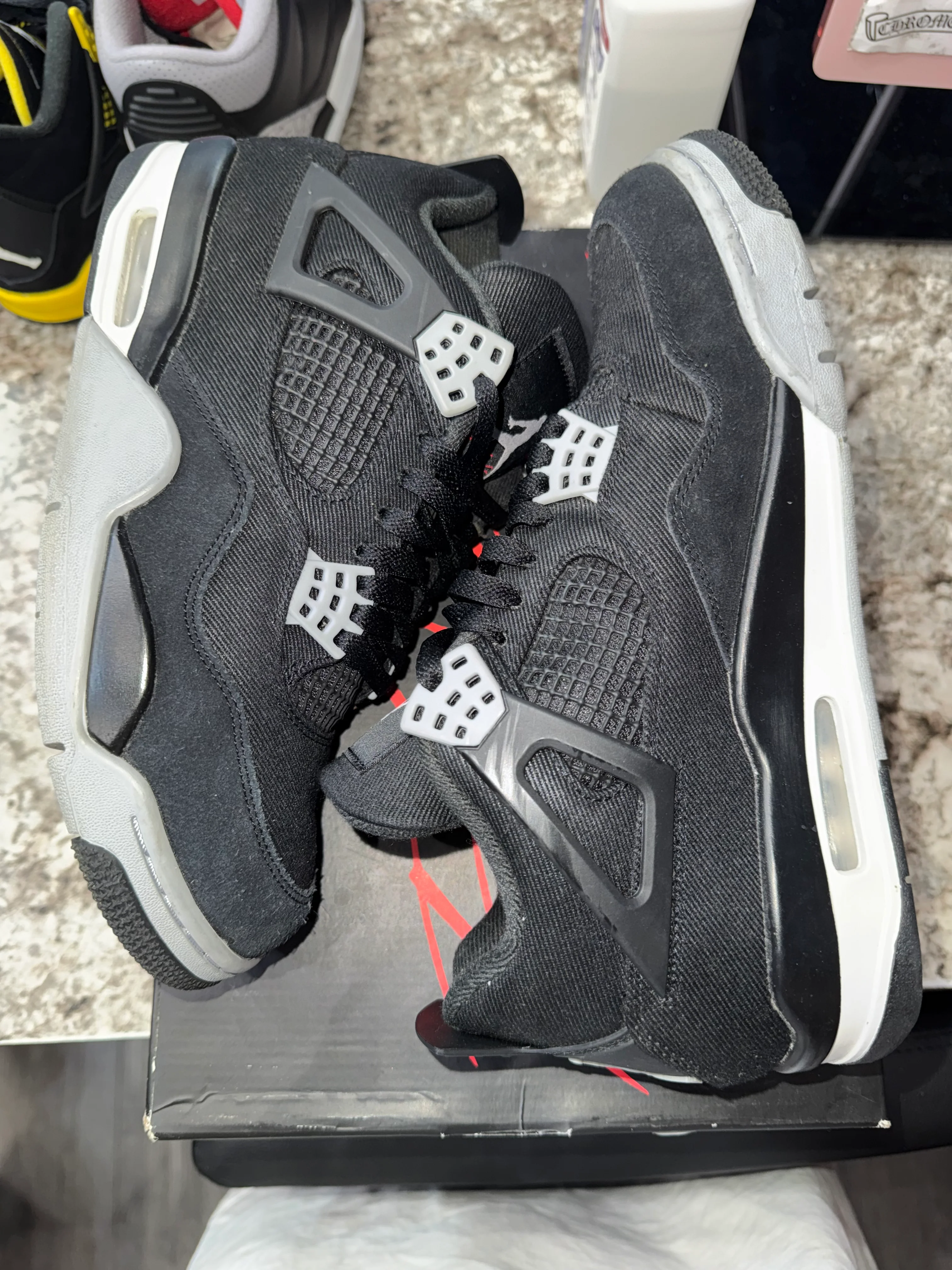 Jordan 4 Retro SE Black Canvas (DAMAGED BOX) - Image 3