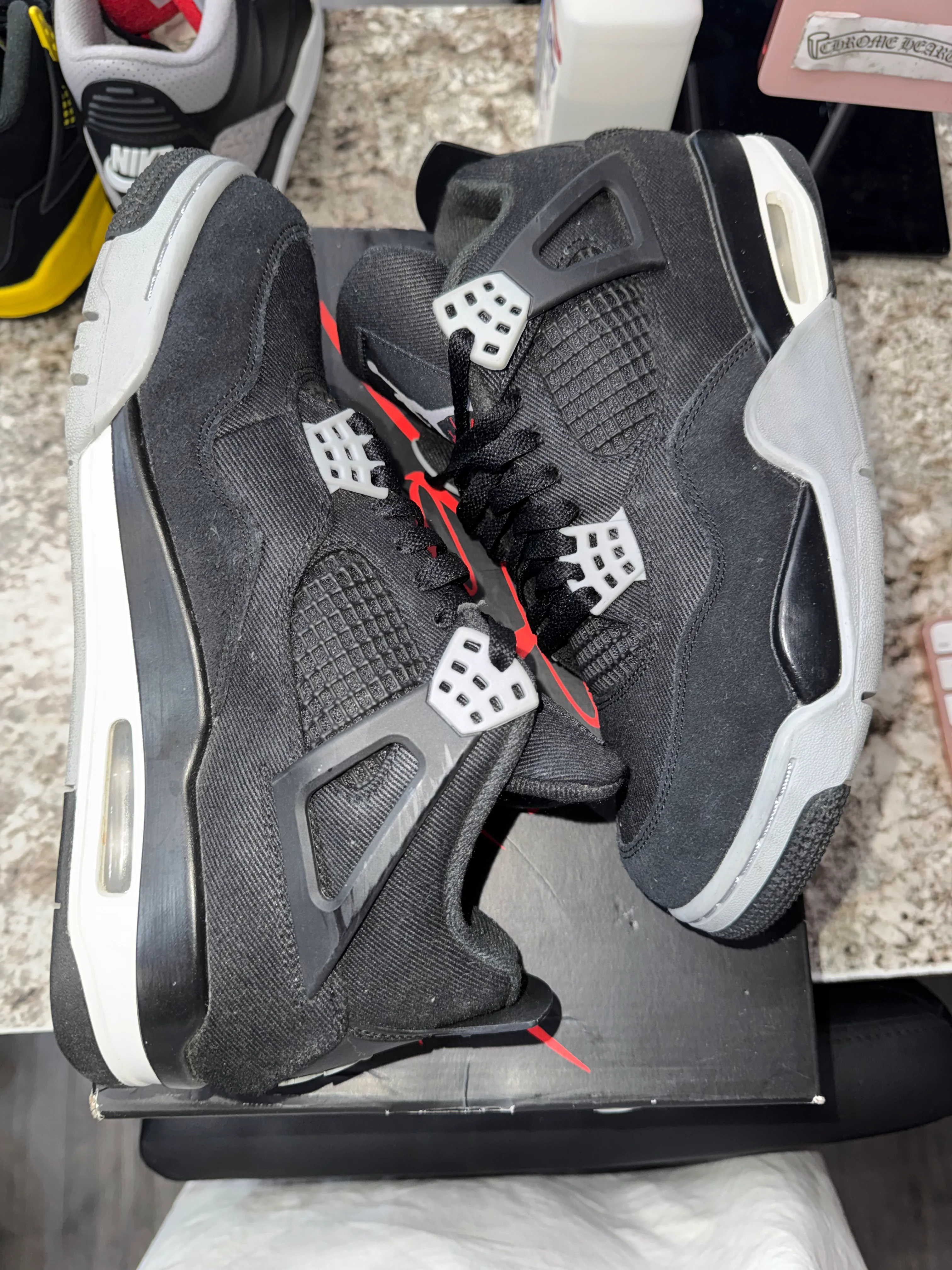 Jordan 4 Retro SE Black Canvas (DAMAGED BOX) - Image 4