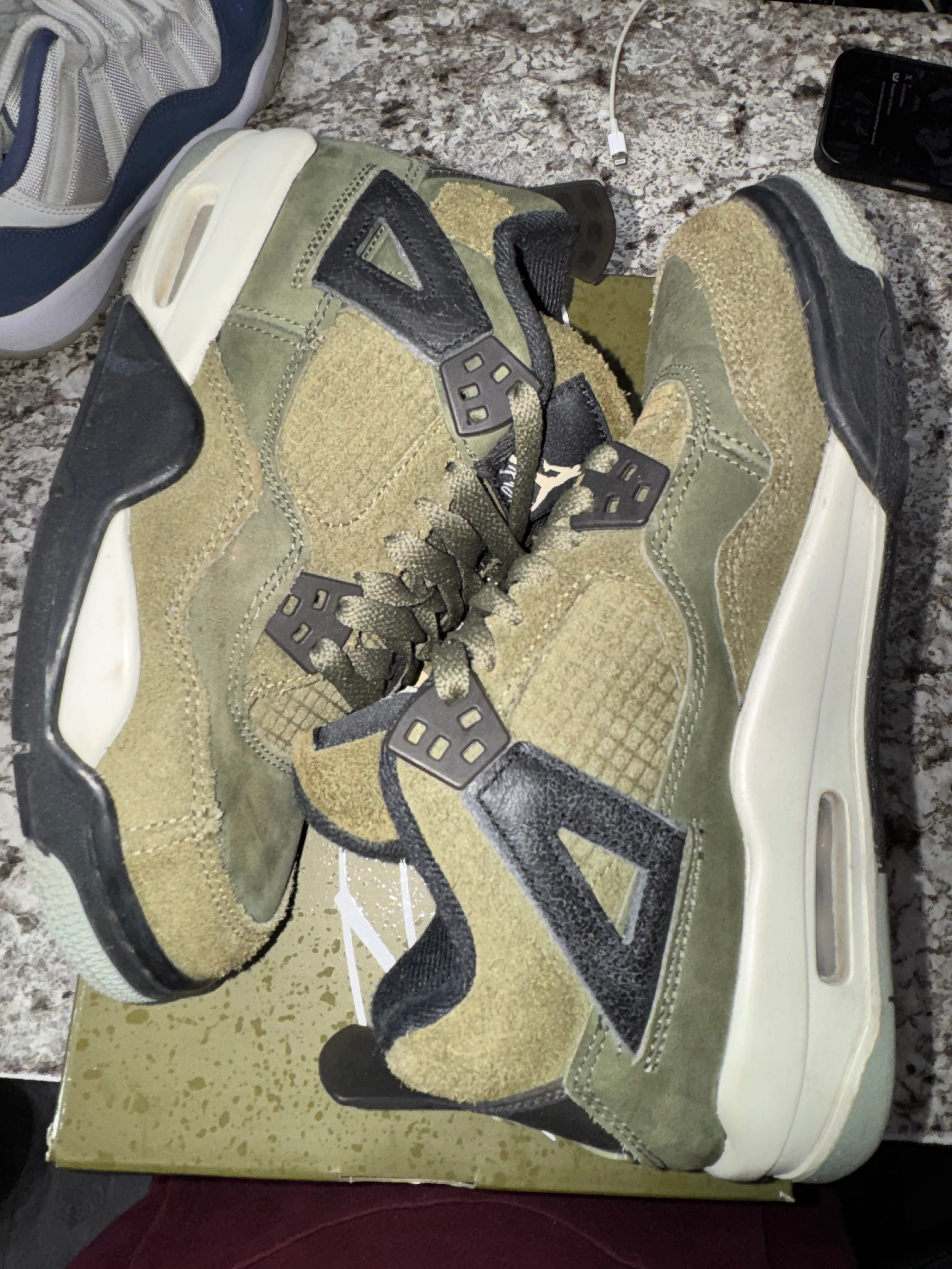Jordan 4 Retro SE Craft Medium Olive (GS) - Image 5