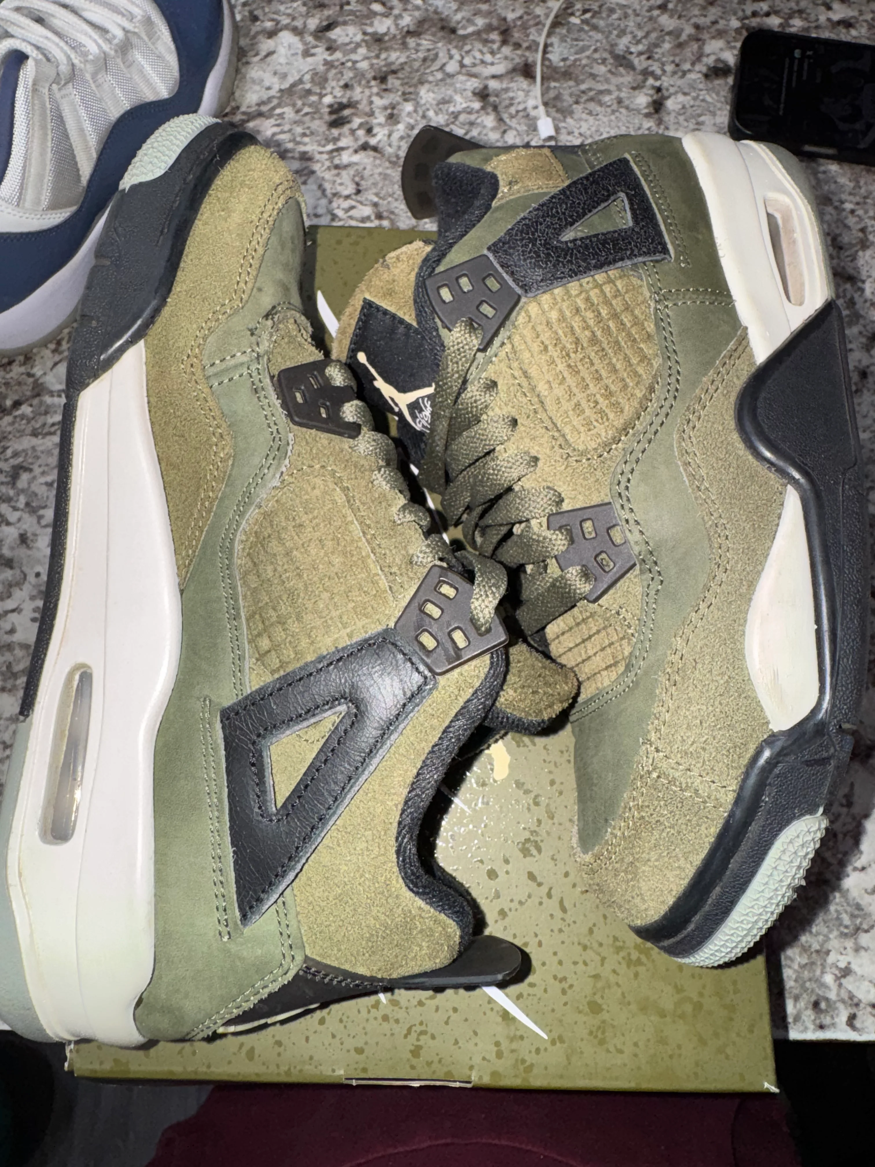 Jordan 4 Retro SE Craft Medium Olive (GS) - Image 6