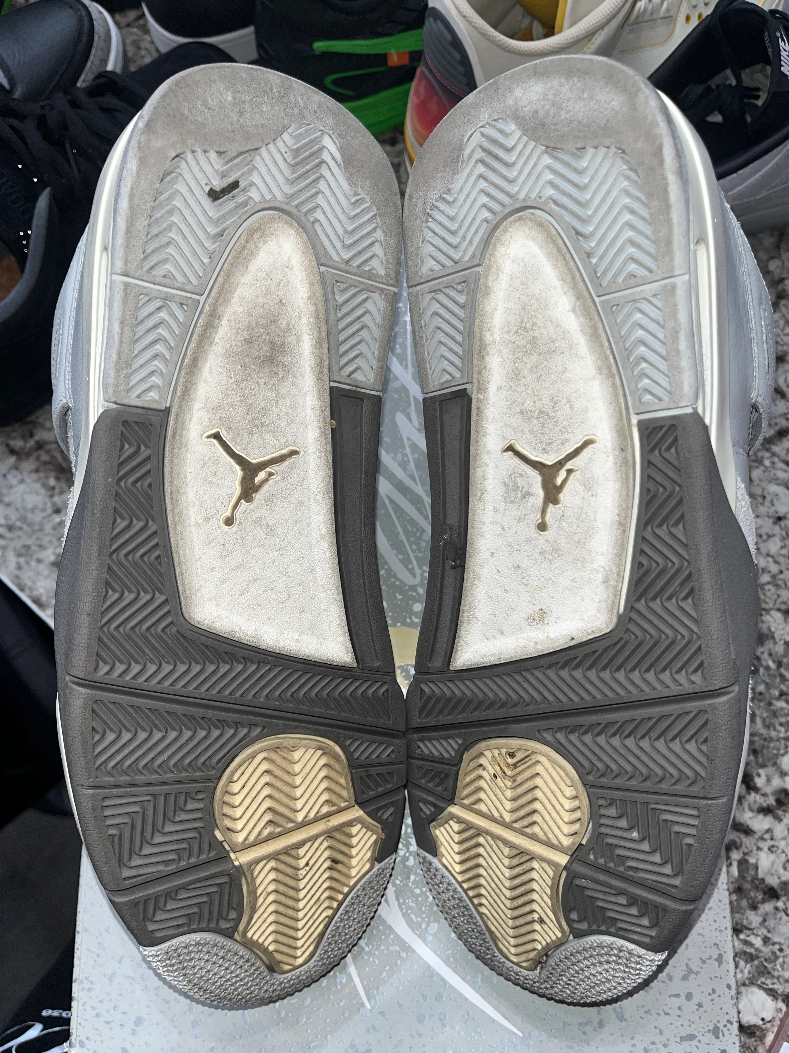Jordan 4 Retro SE Craft Photon Dust - Image 5