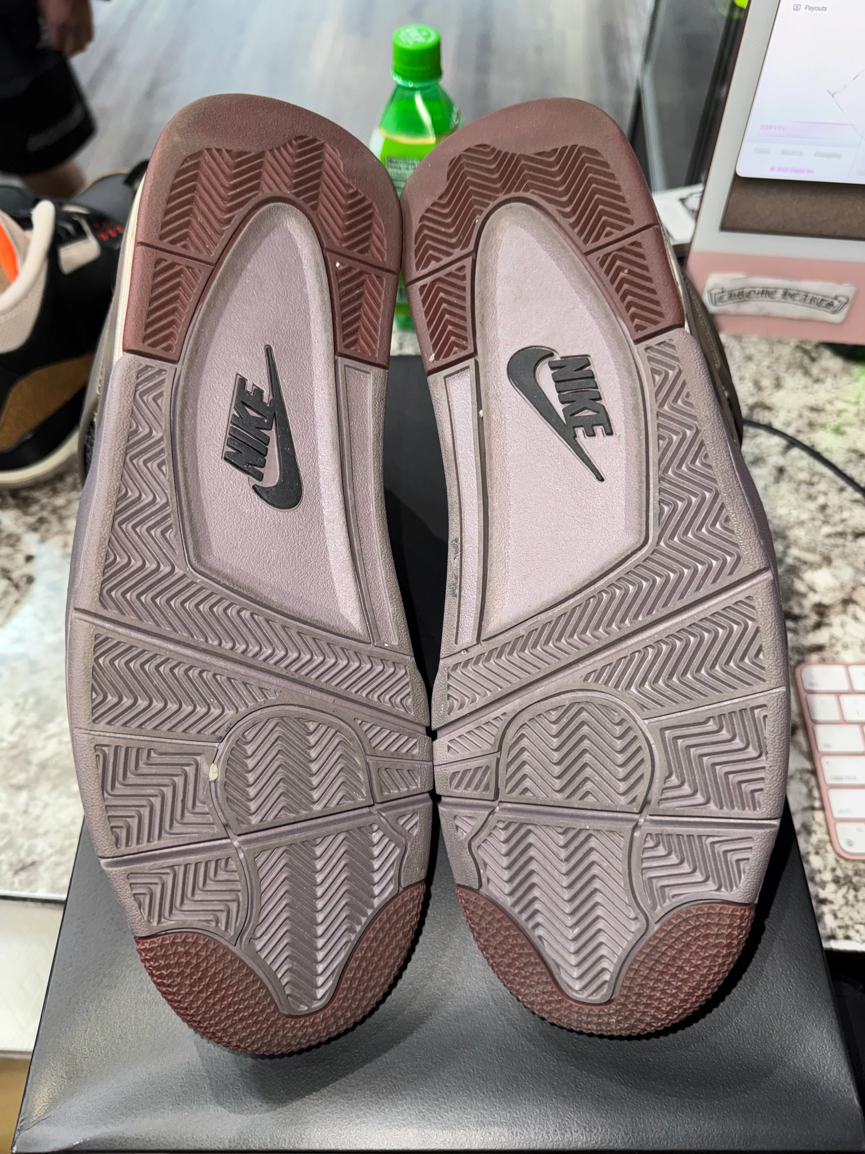 Jordan 4 Retro SP A Ma Maniére Dark Mocha - Image 4