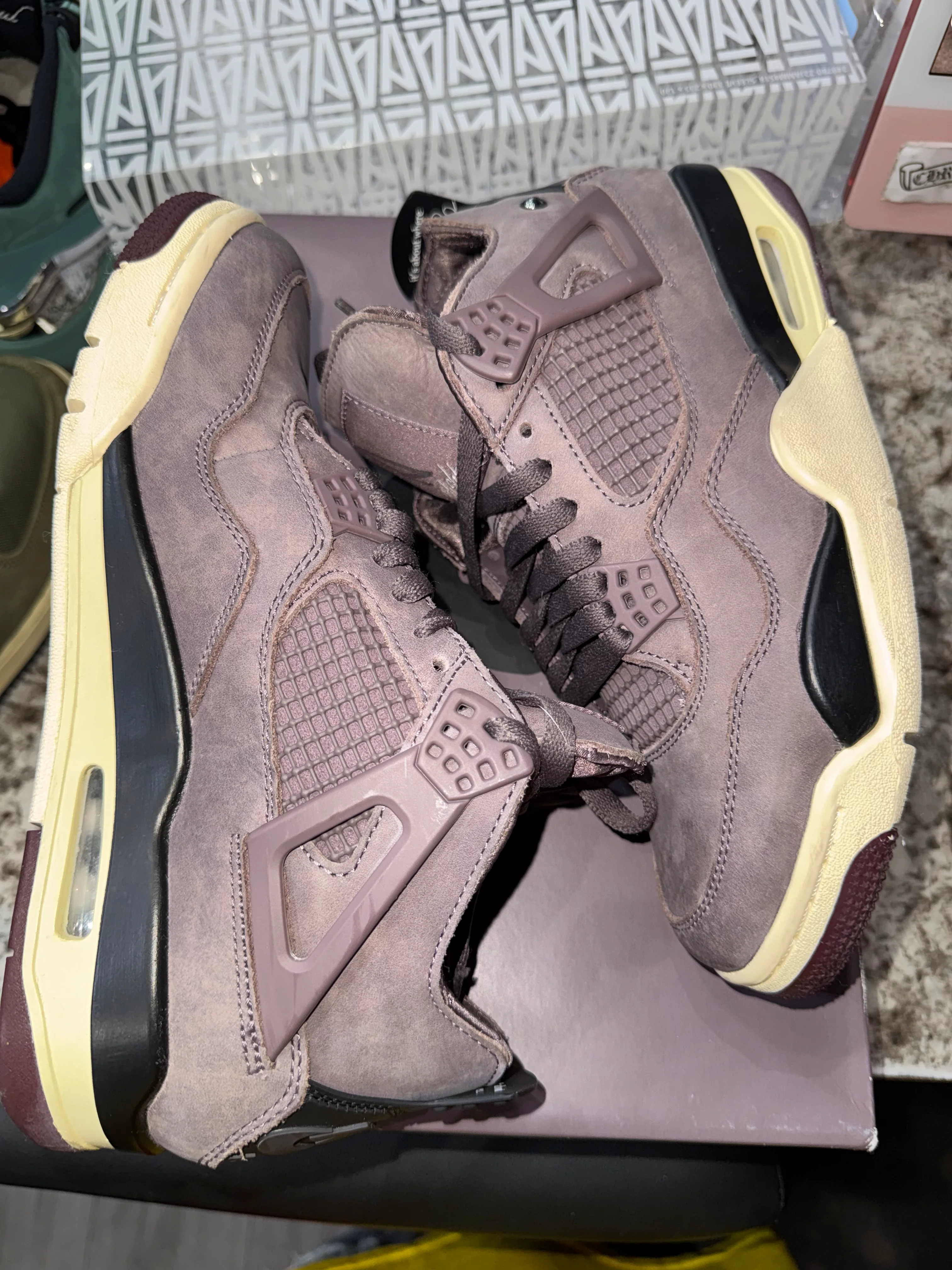 Jordan 4 Retro SP A Ma Maniére Violet Ore - Image 2