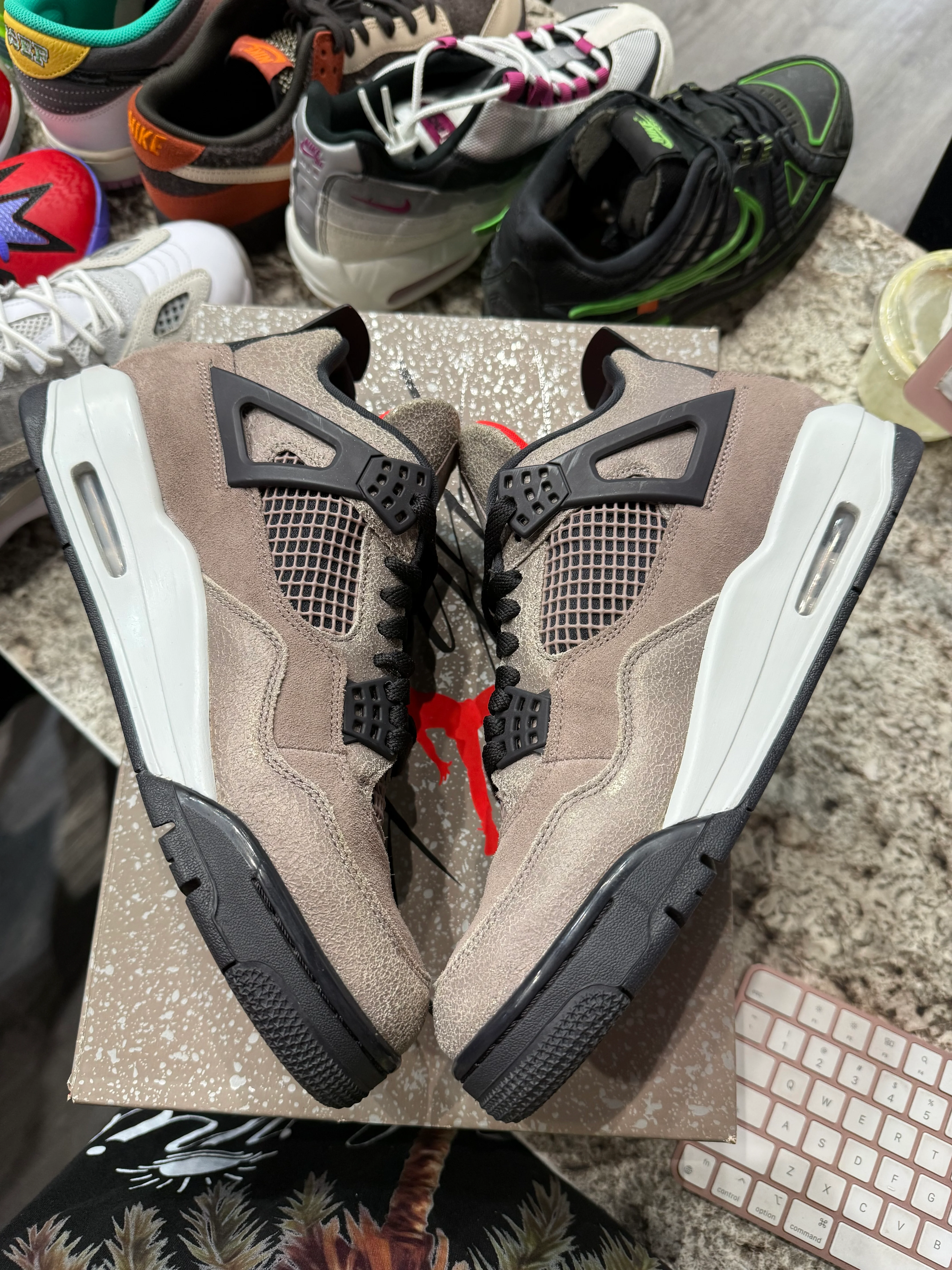 Jordan 4 Retro Taupe Haze - Image 4