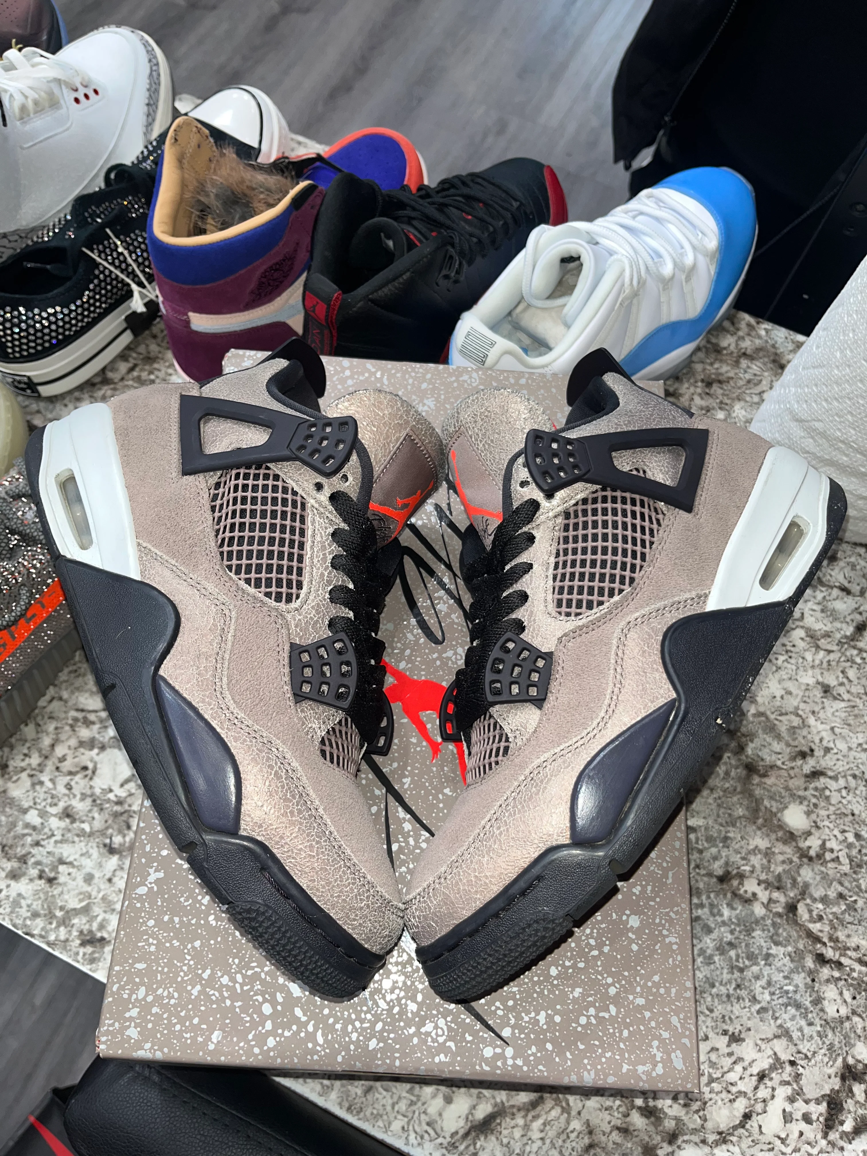 Jordan 4 Retro Taupe Haze - Image 3