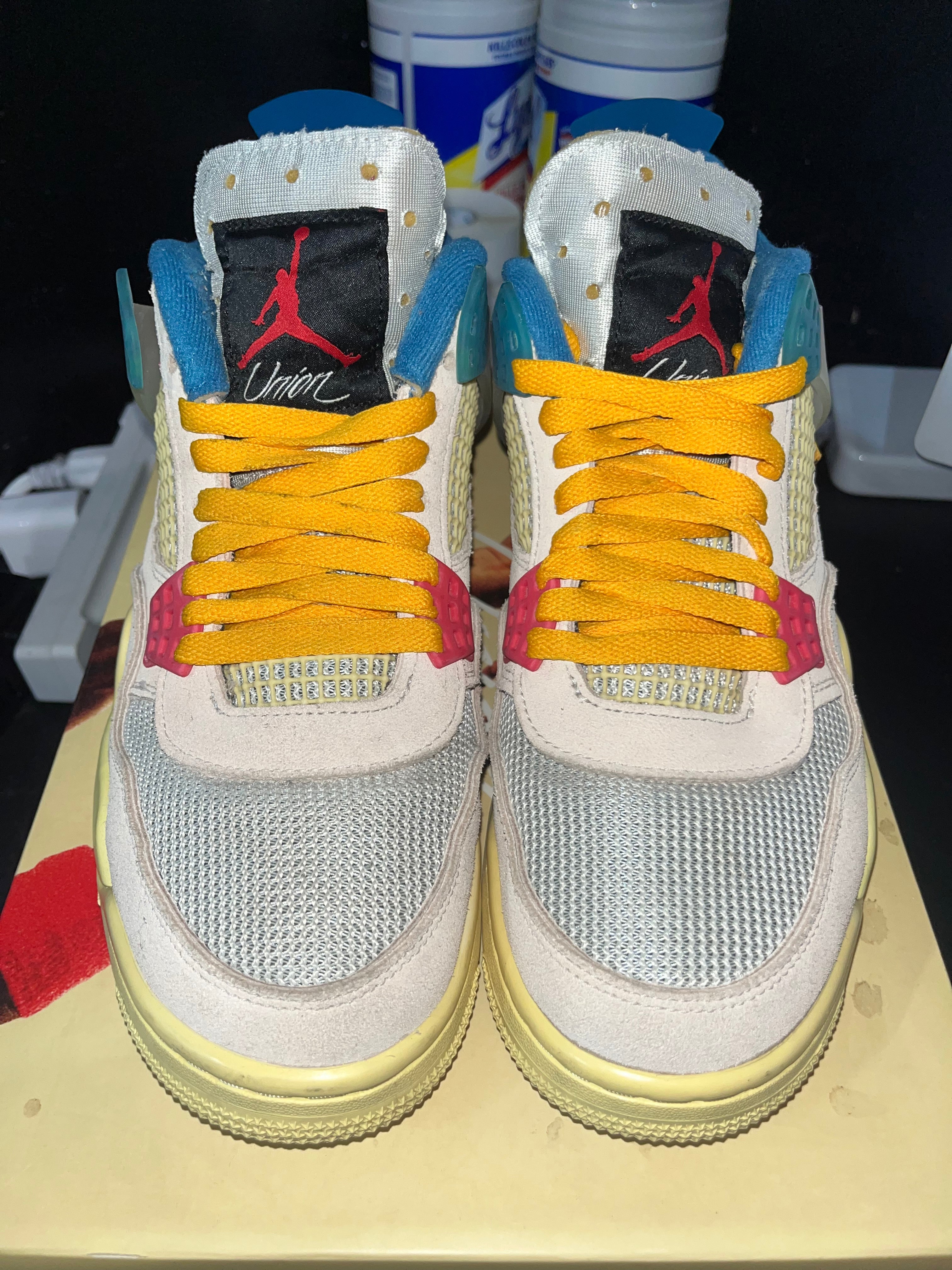 Jordan 4 Retro Union Guava Ice - Image 2
