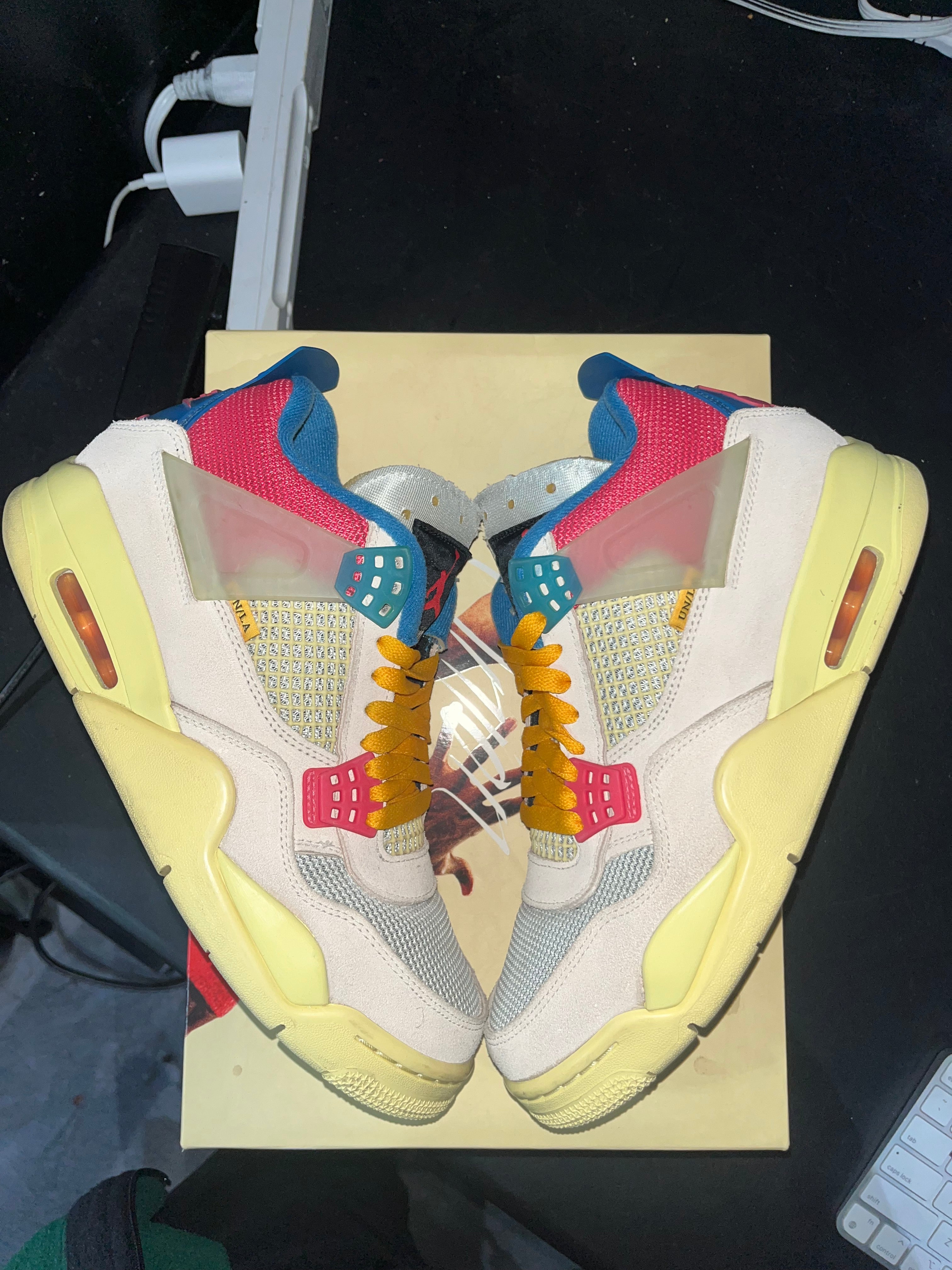 Jordan 4 Retro Union Guava Ice - Image 3