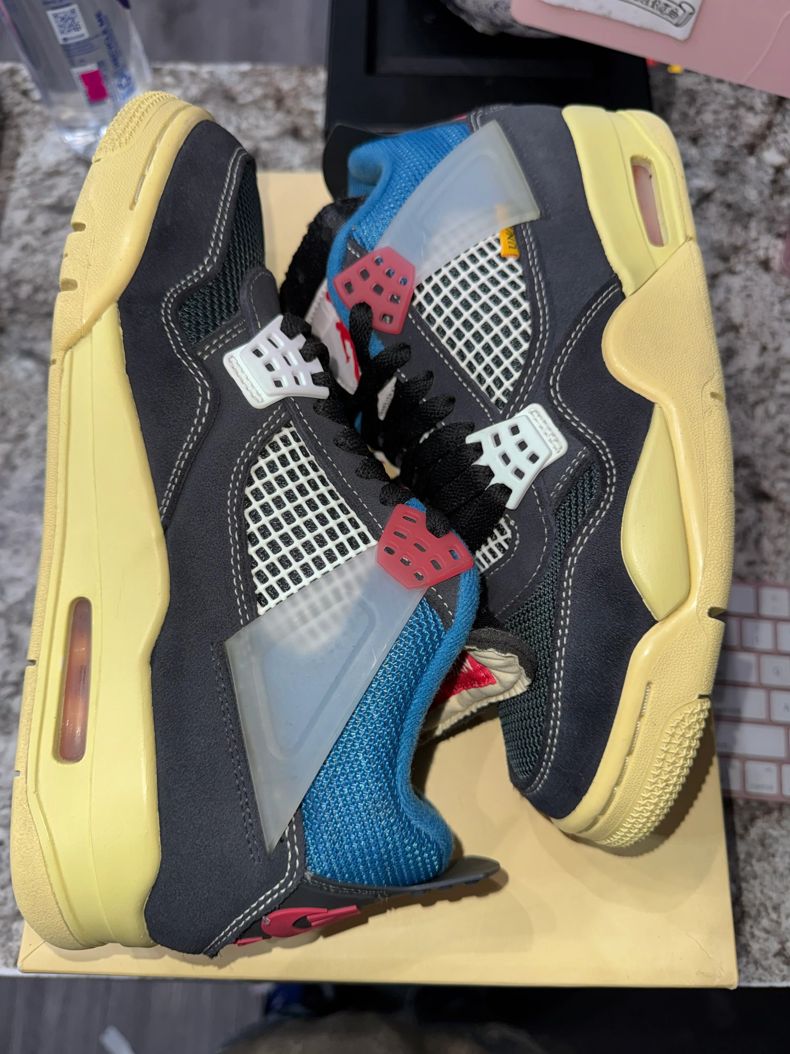 Jordan 4 Retro Union Off Noir - Image 4