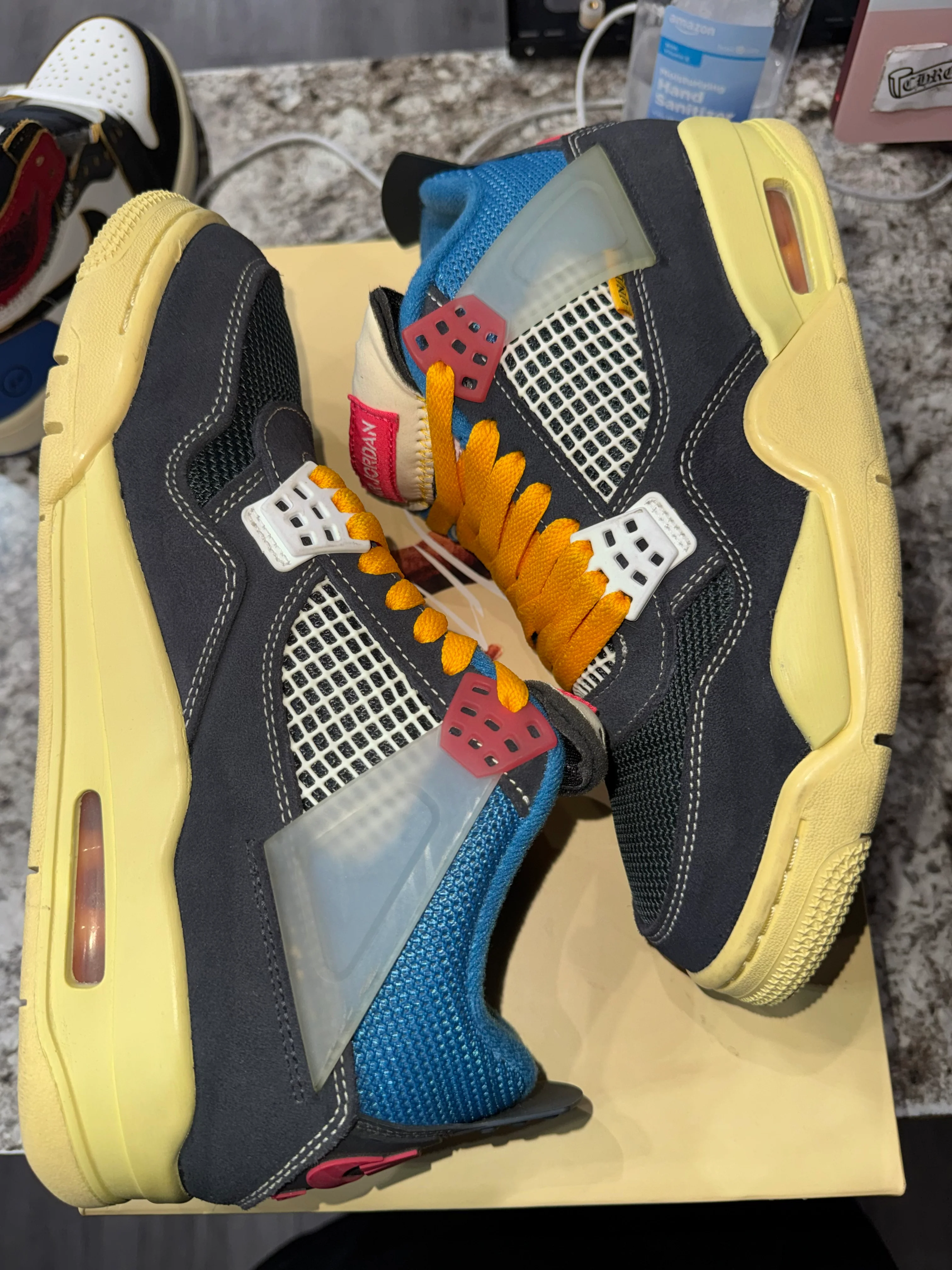 Jordan 4 Retro Union Off Noir - Image 3