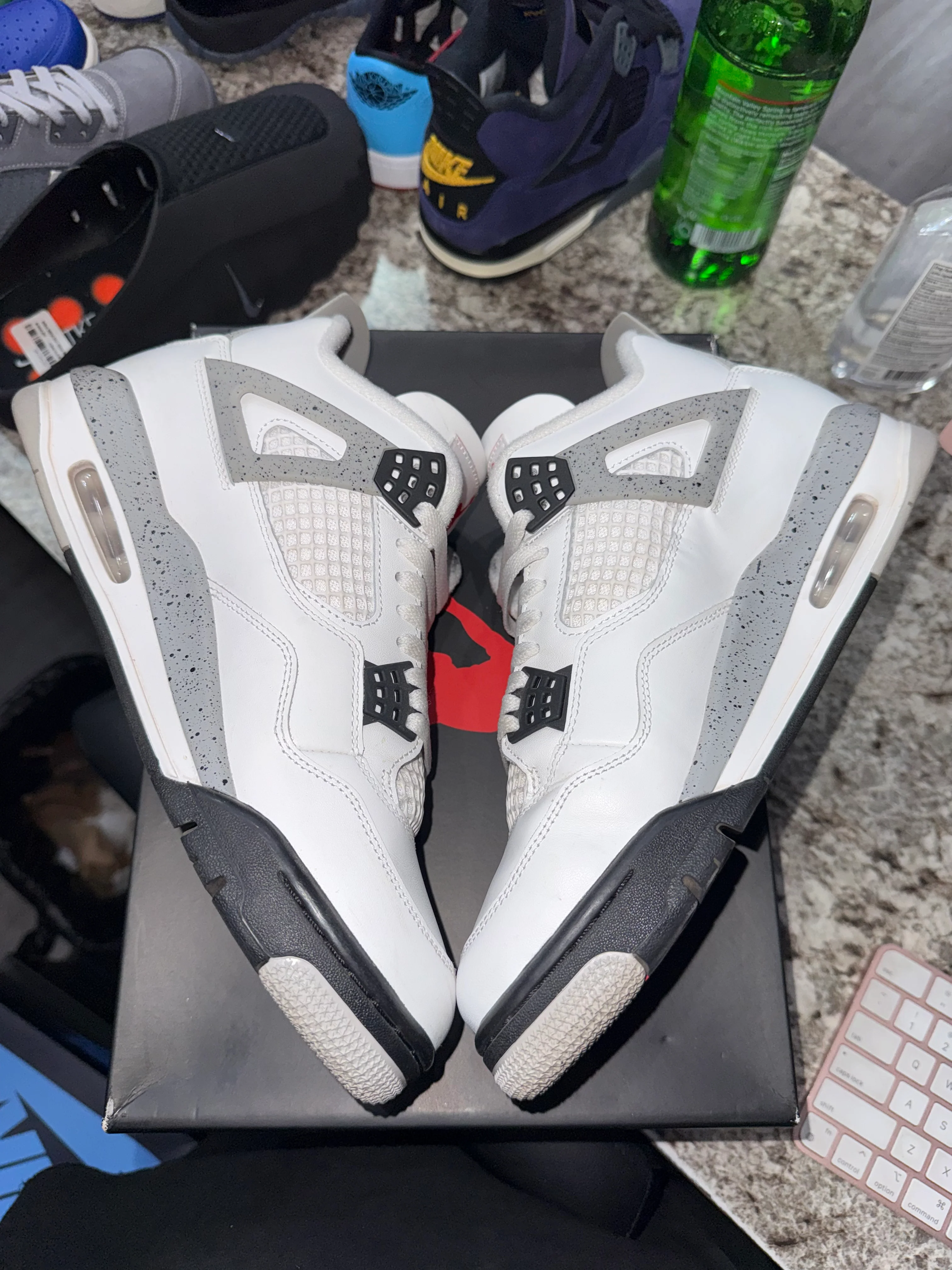 Jordan 4 Retro White Cement (2025) - Image 3