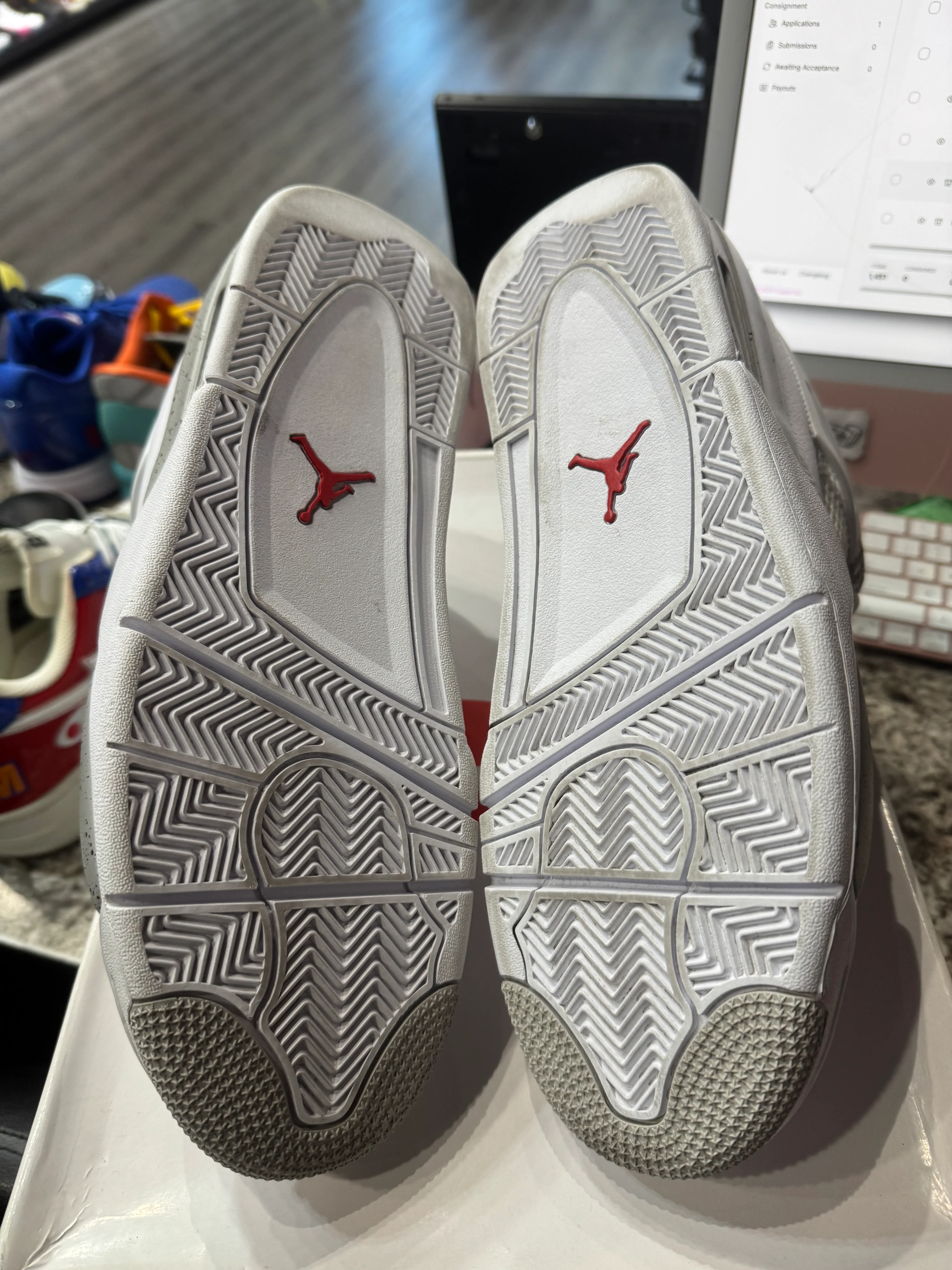 Jordan 4 Retro White Oreo (2021) - Image 4