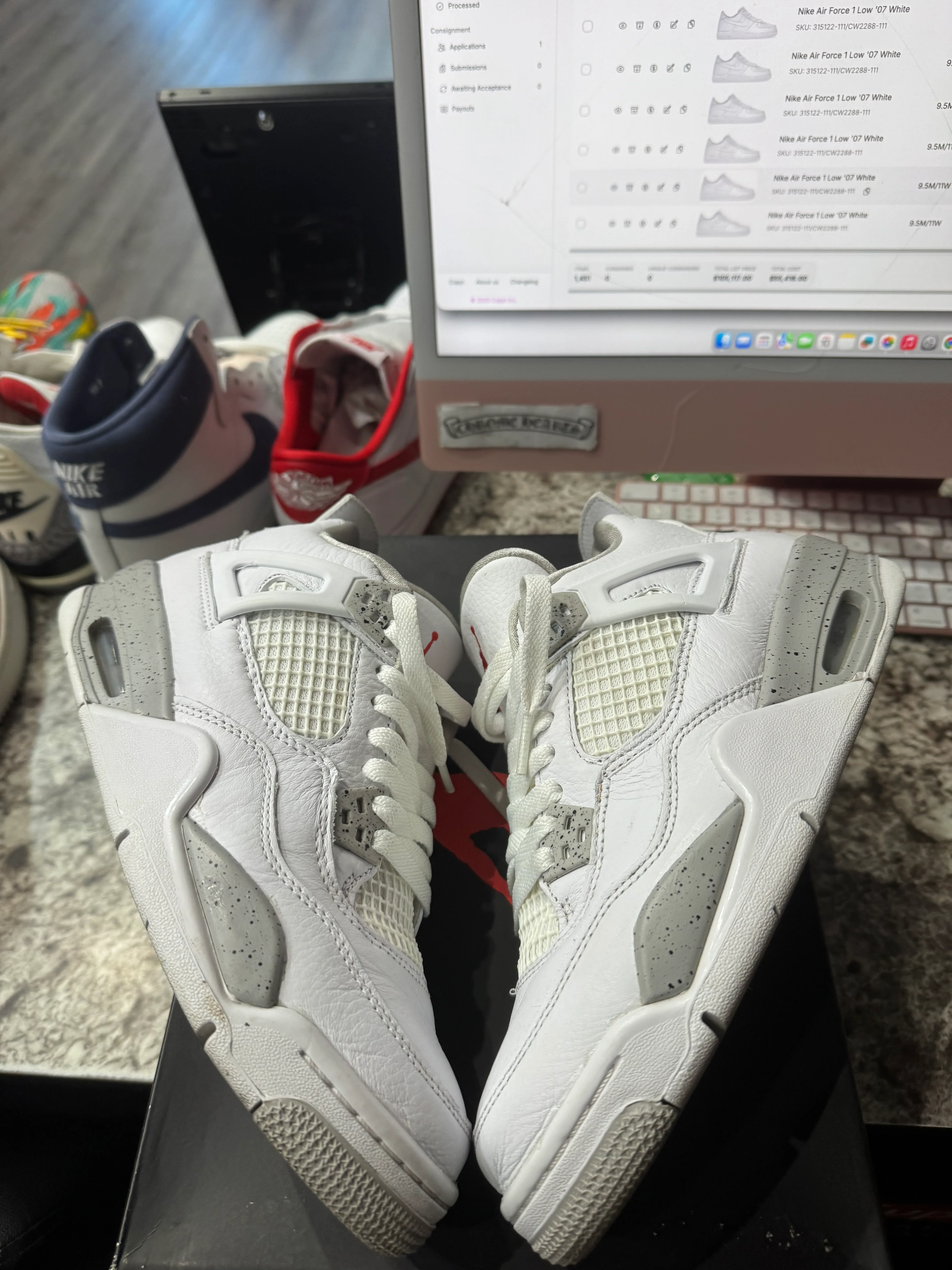 Jordan 4 Retro White Oreo (2021) (GS) - Image 3