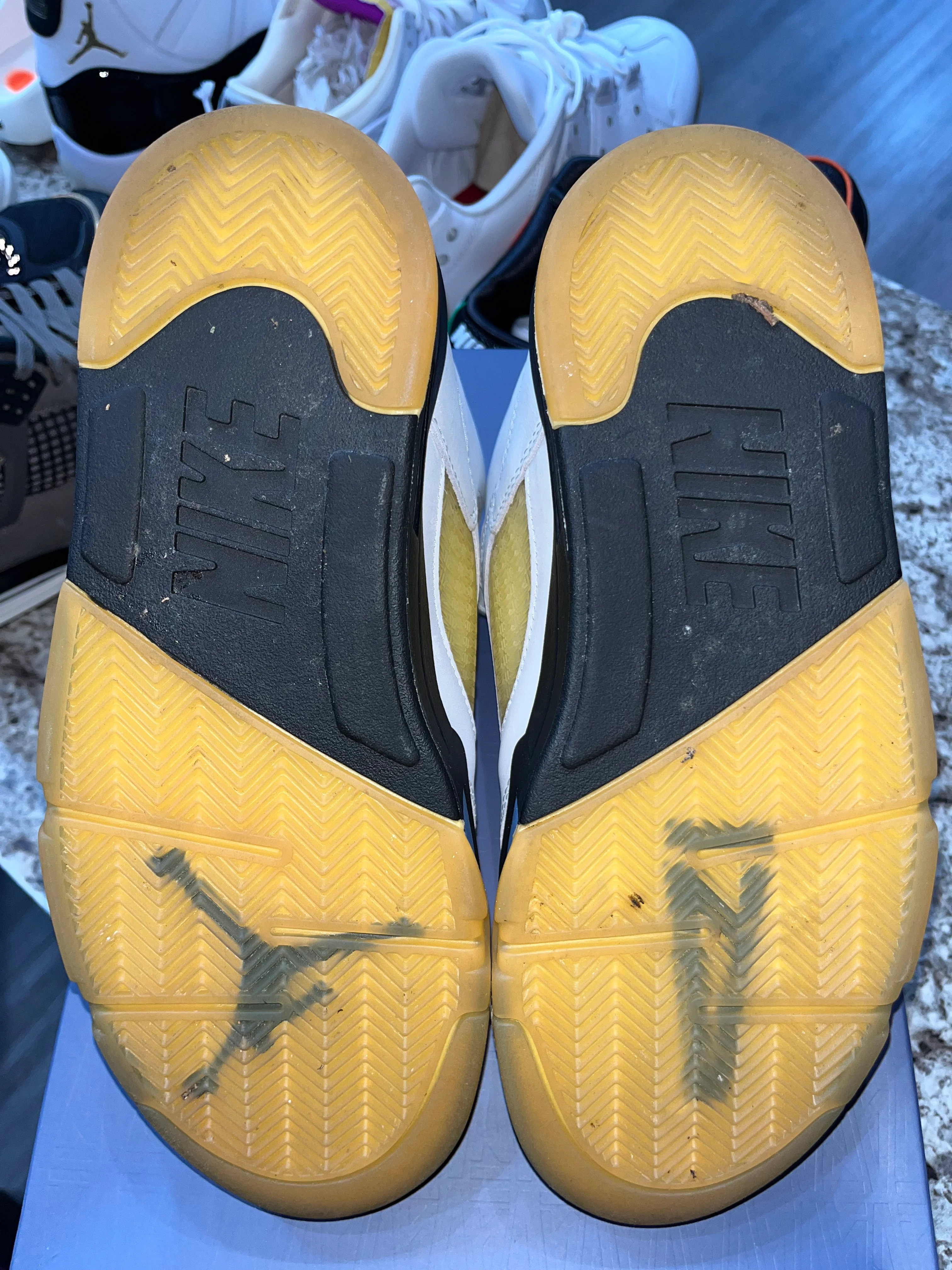 Jordan 5 Retro A Ma Maniére Dawn (Women's) - Image 4