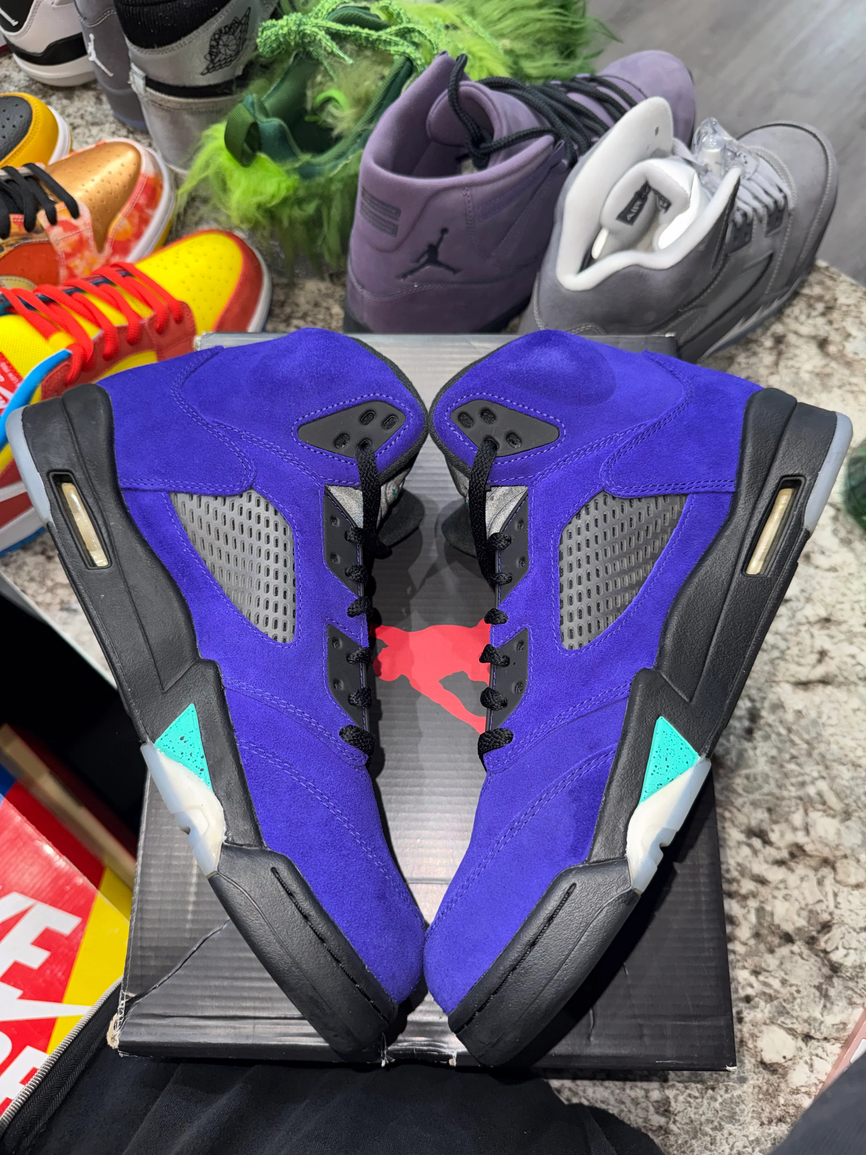 Jordan 5 Retro Alternate Grape - Image 3