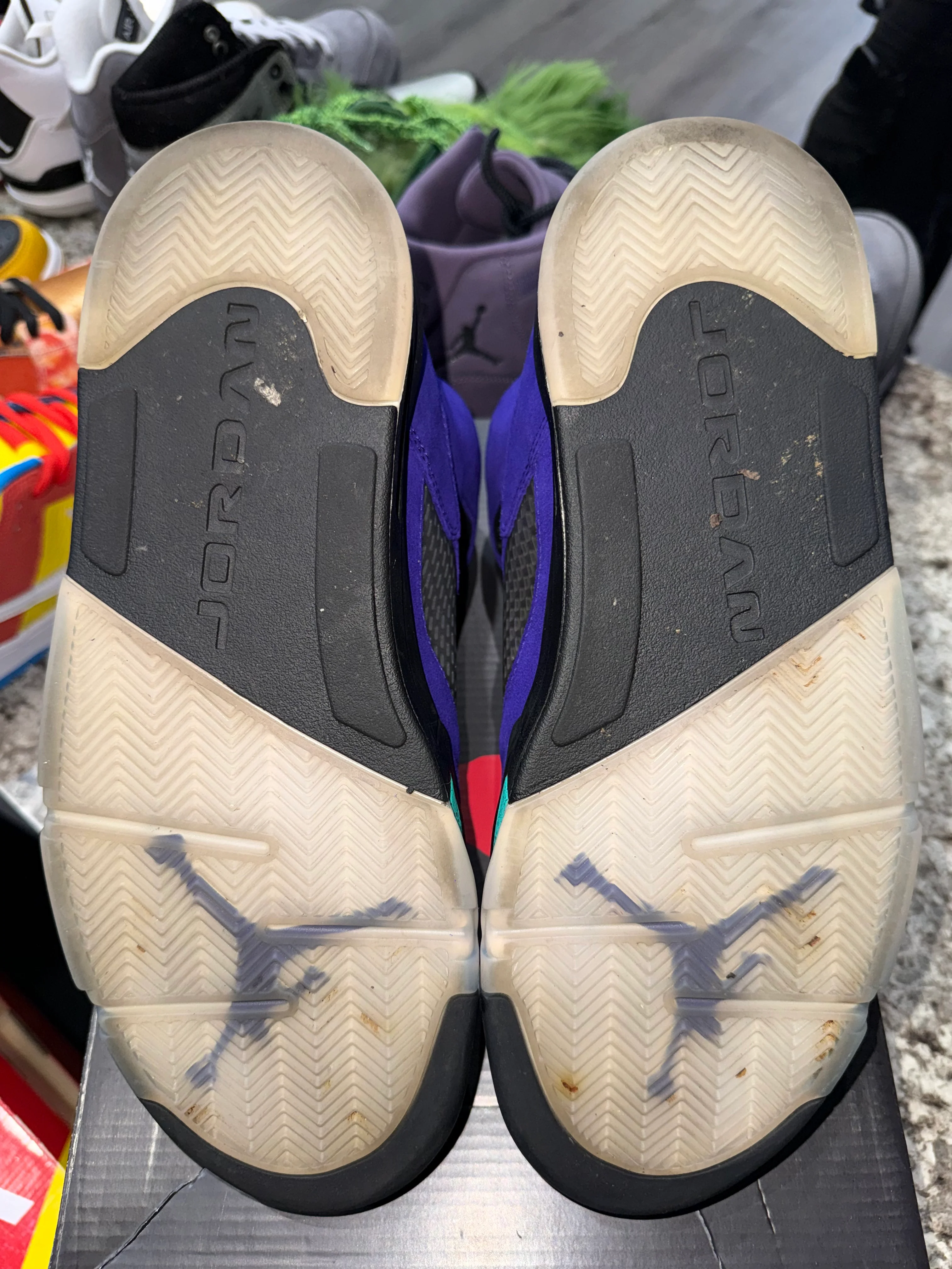 Jordan 5 Retro Alternate Grape - Image 4