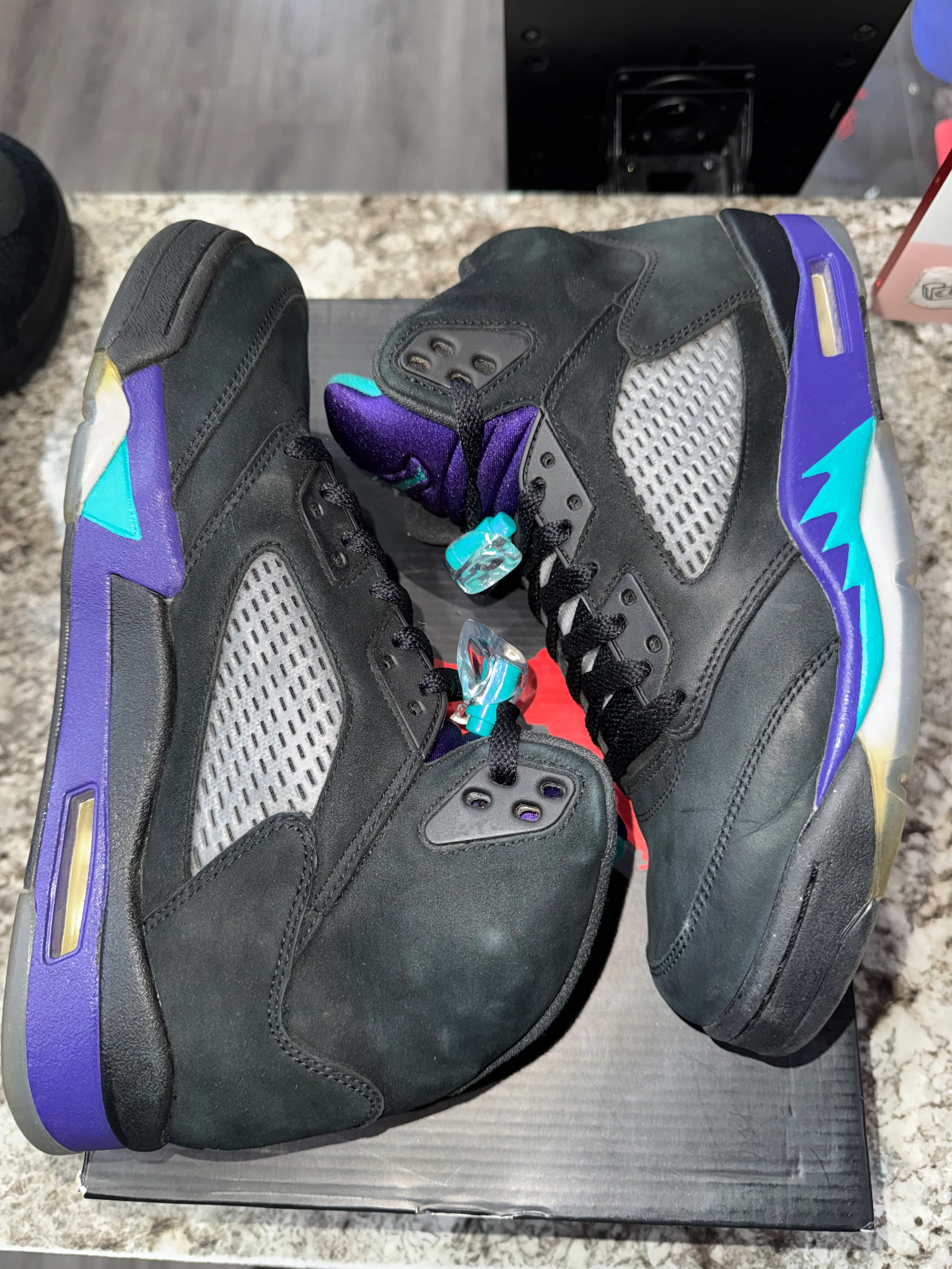 Jordan 5 Retro Black Grape (2013) - Image 6