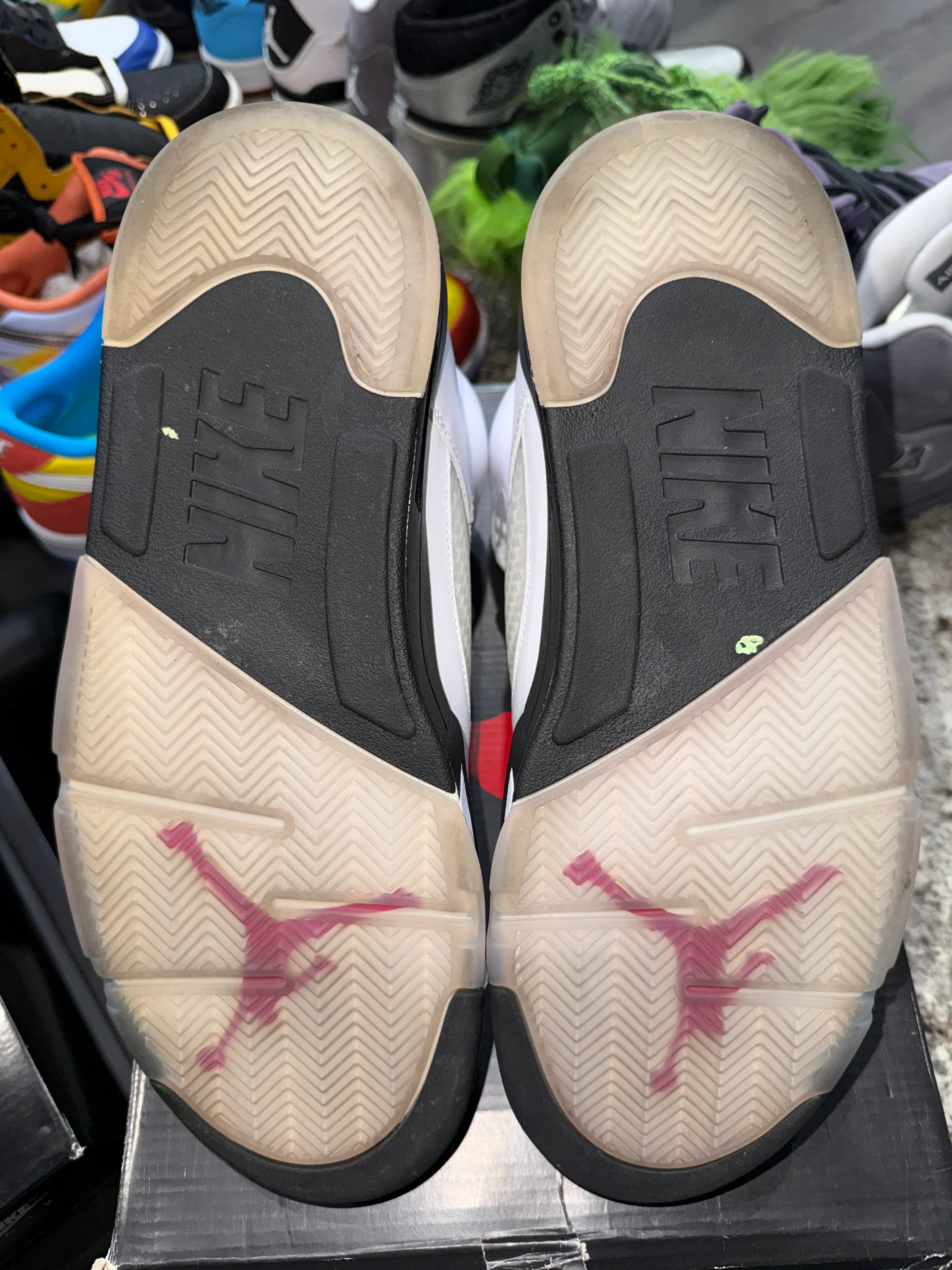 Jordan 5 Retro Fire Red Silver Tongue (2020) - Image 4