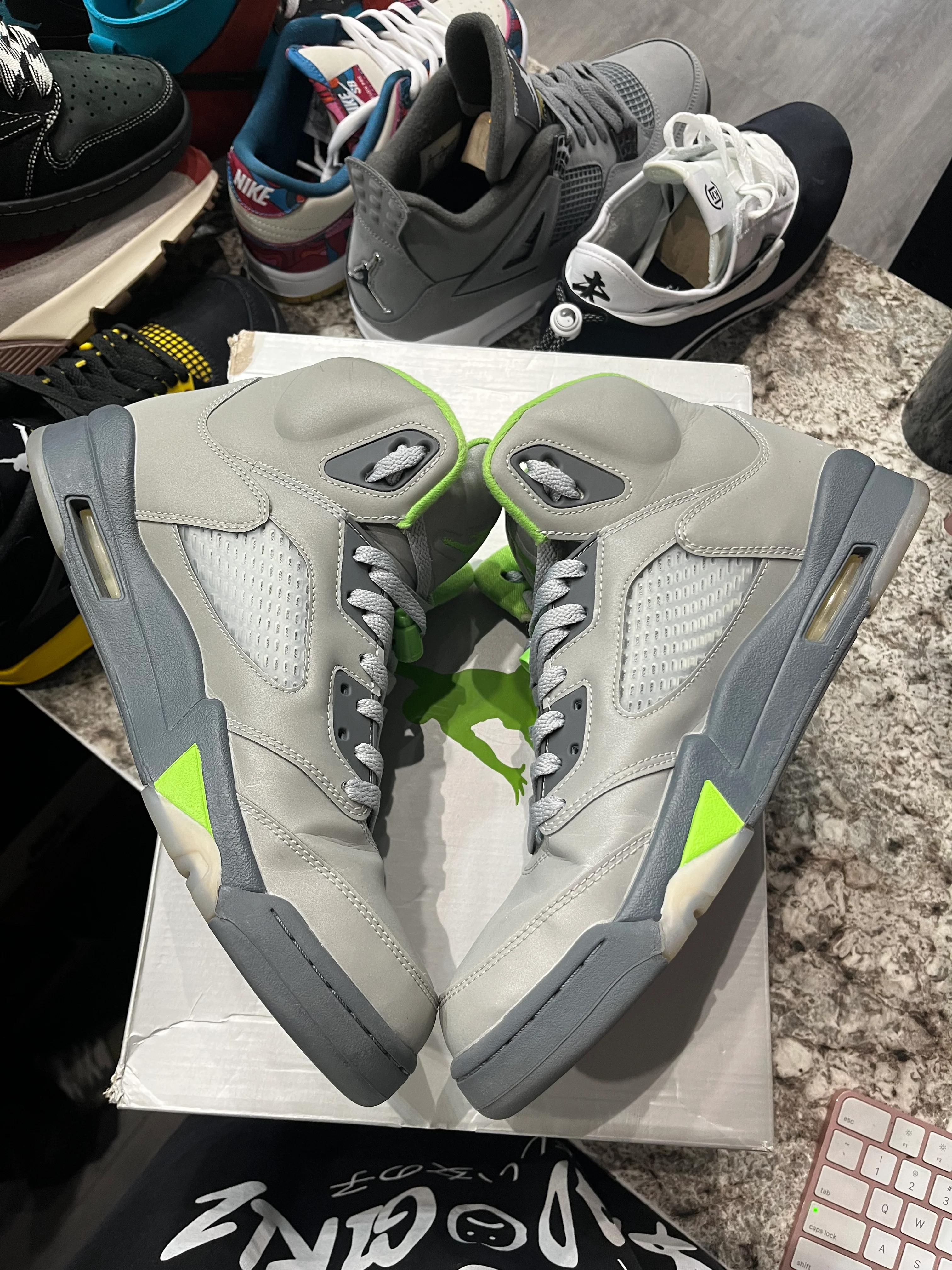 Jordan 5 Retro Green Bean (2022) - Image 4