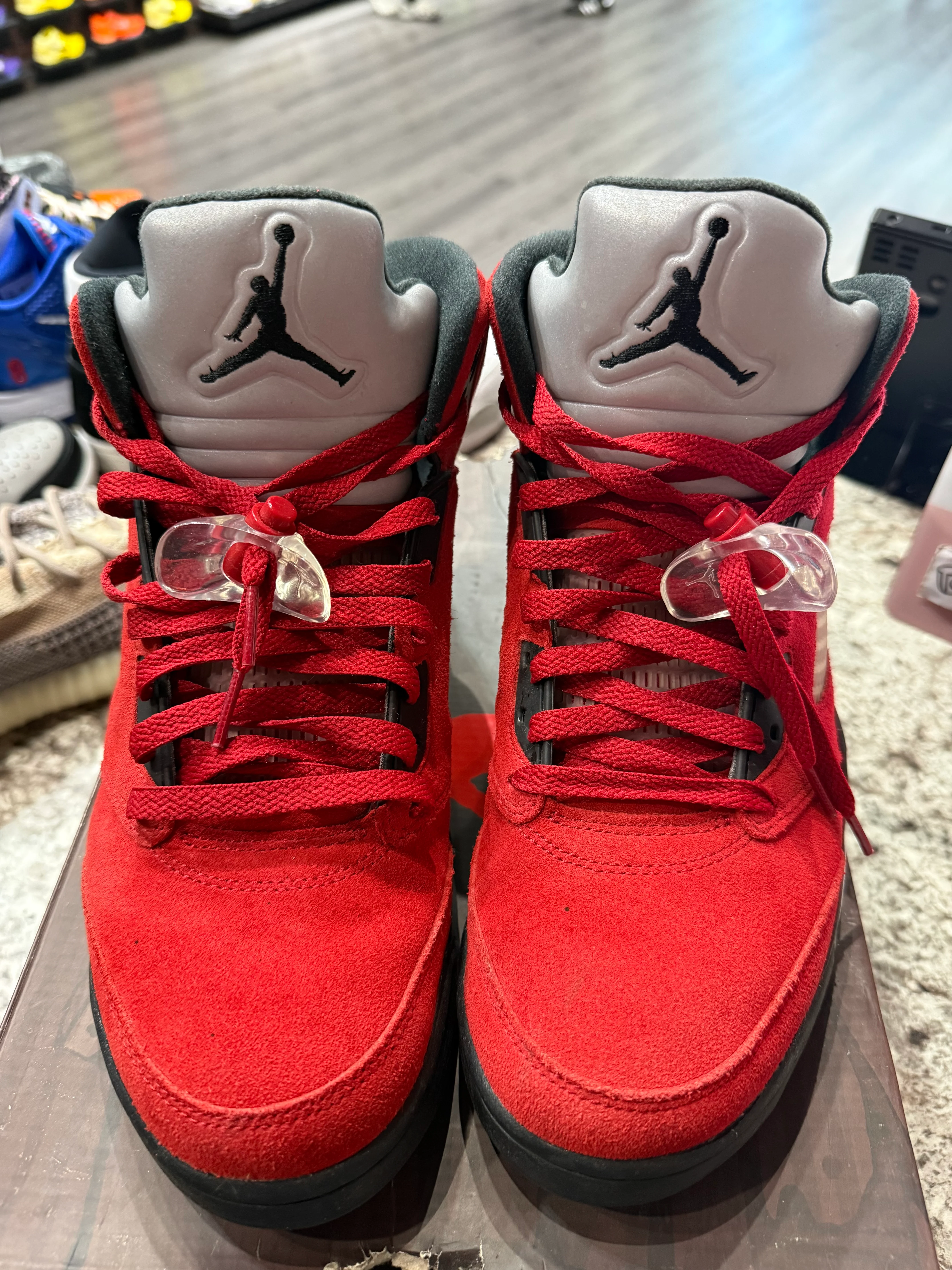 Jordan 5 Retro Raging Bull Red (2021) - Image 2