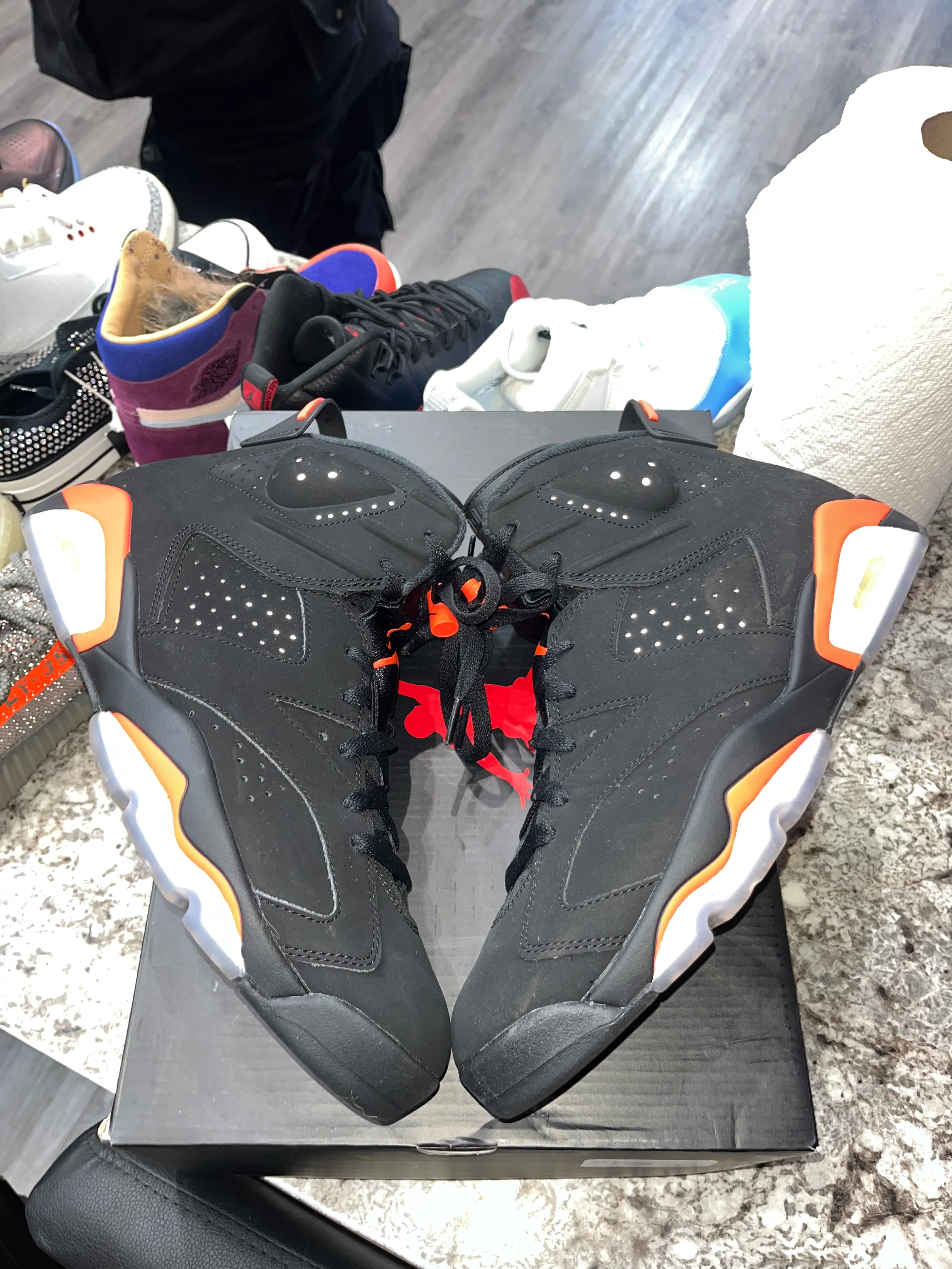 Jordan 6 Retro Black Infrared (2019) - Image 3
