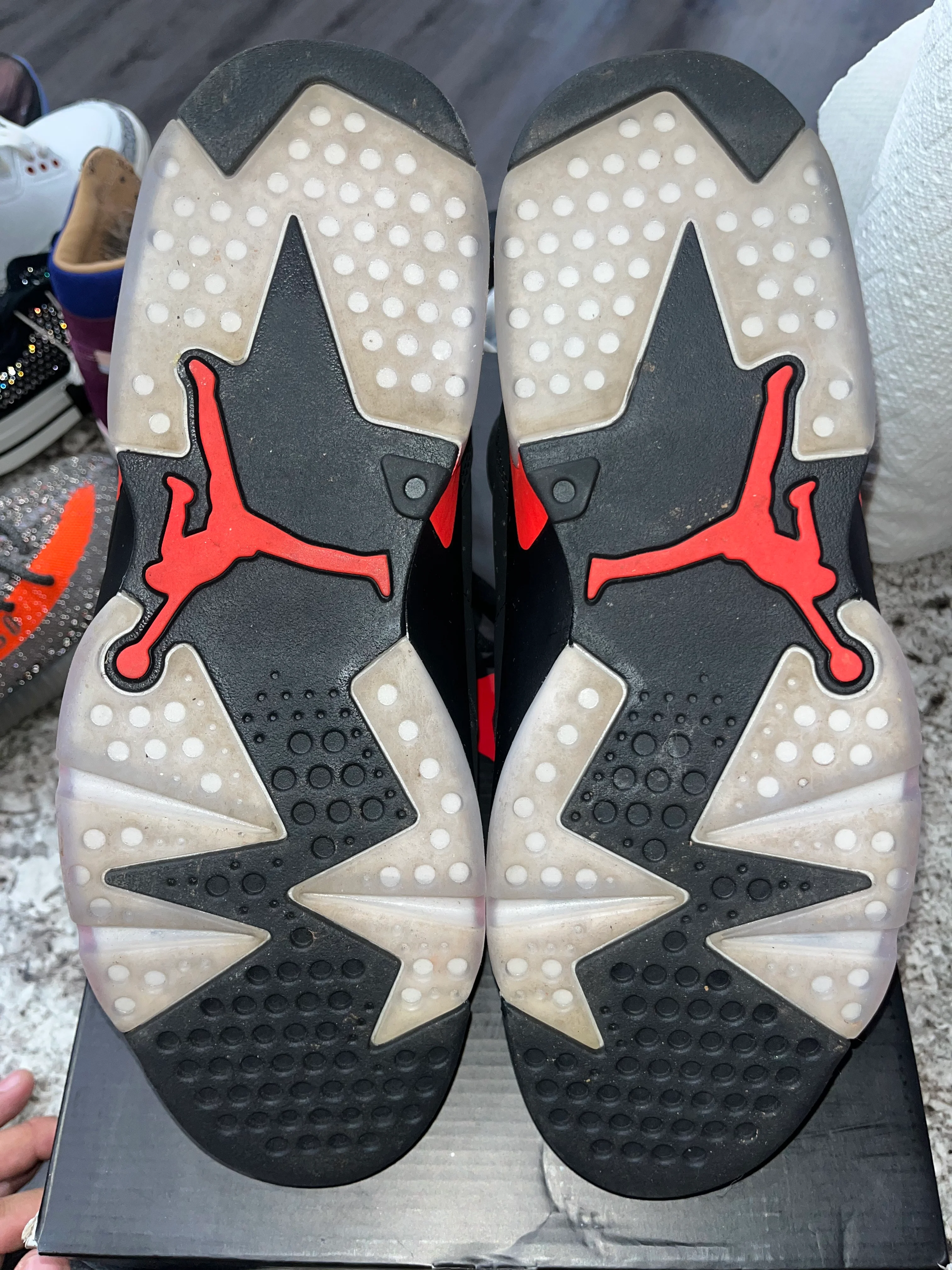 Jordan 6 Retro Black Infrared (2019) - Image 5