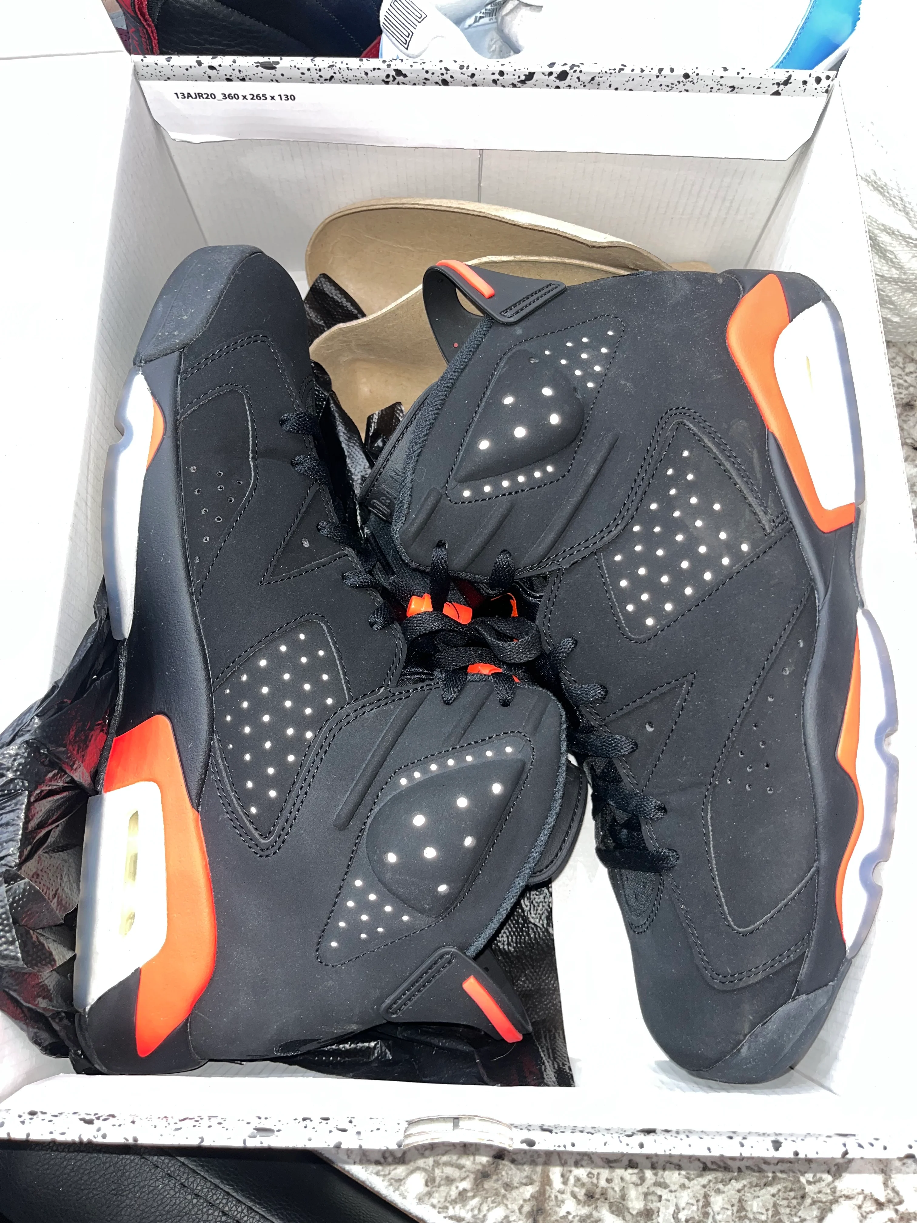 Jordan 6 Retro Black Infrared (2019) - Image 6