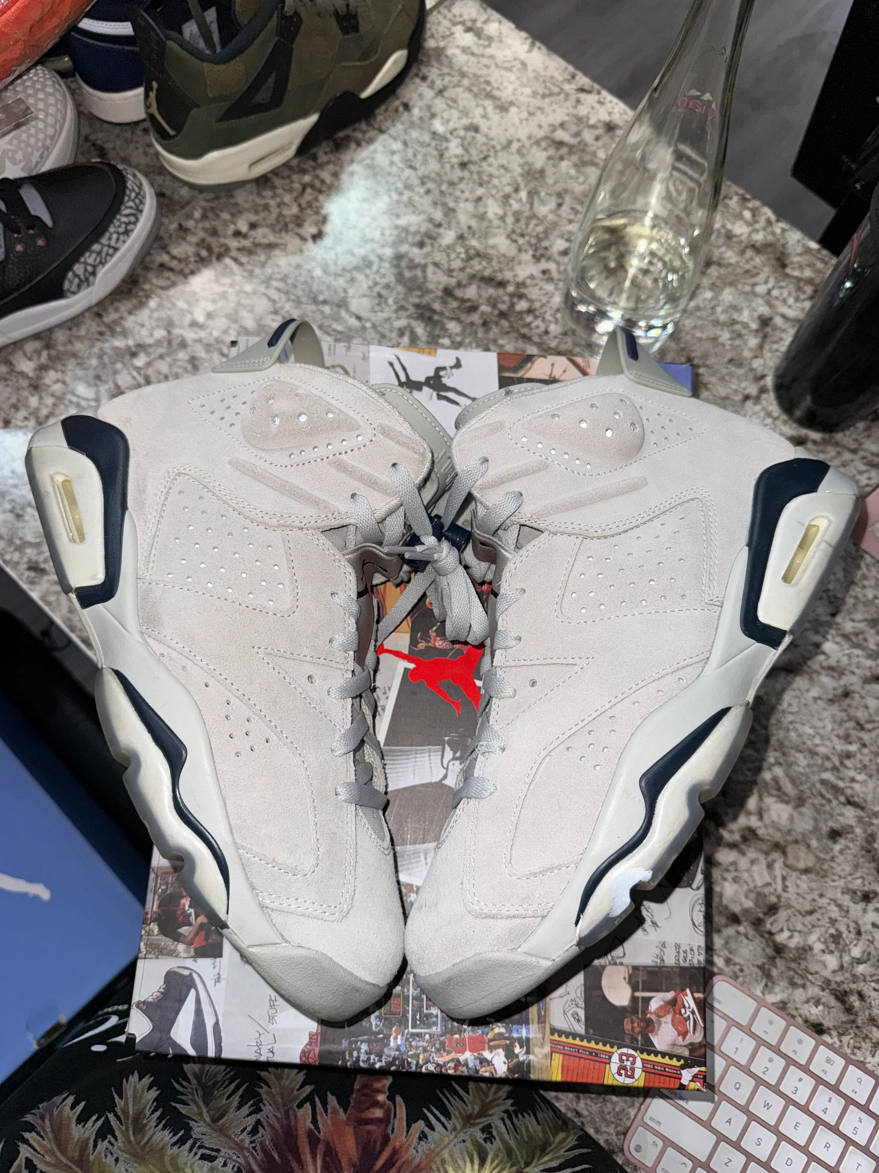Jordan 6 Retro Georgetown (2022) - Image 3