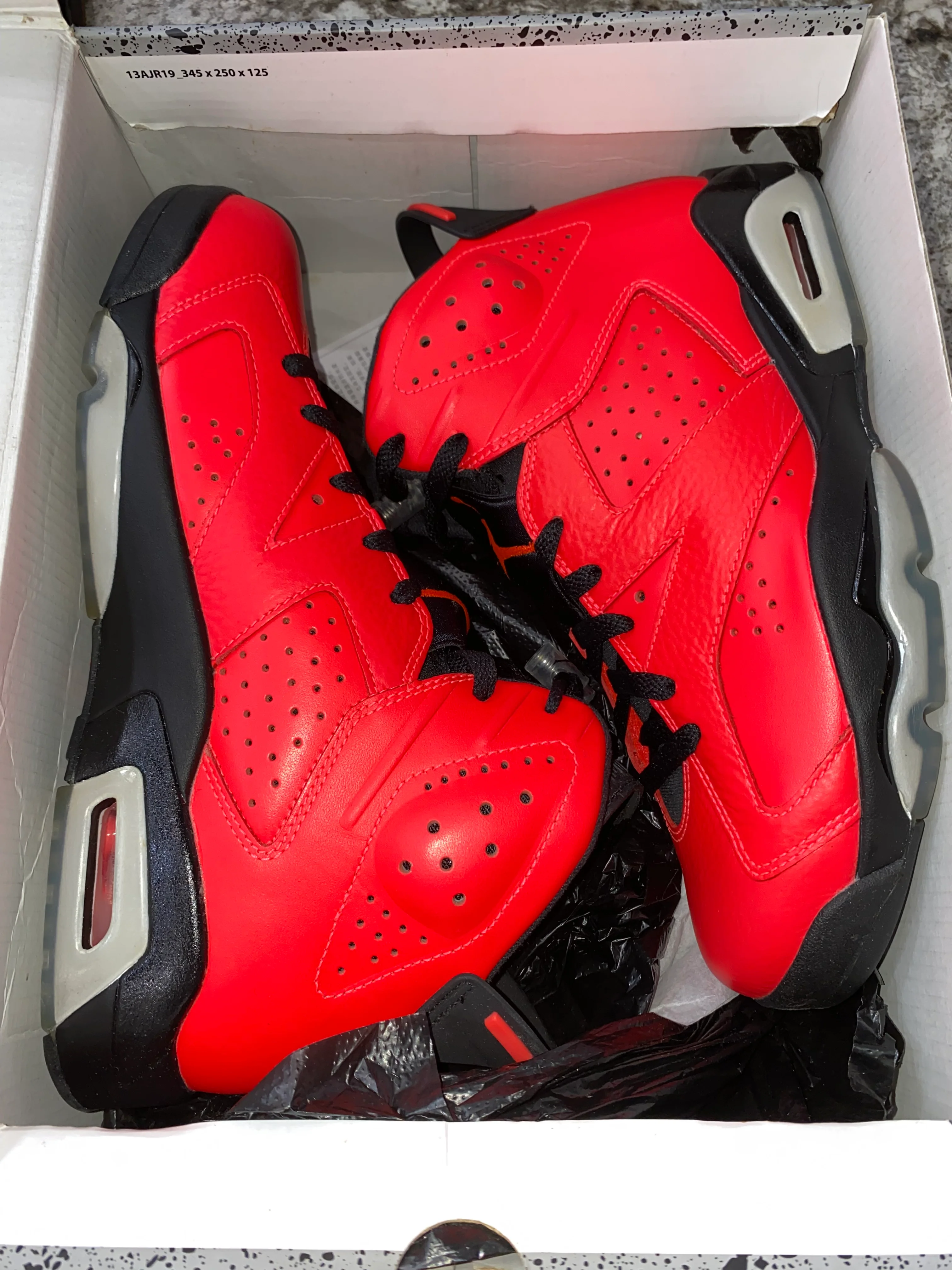 Jordan 6 Retro Infrared 23 (Toro) - Image 6