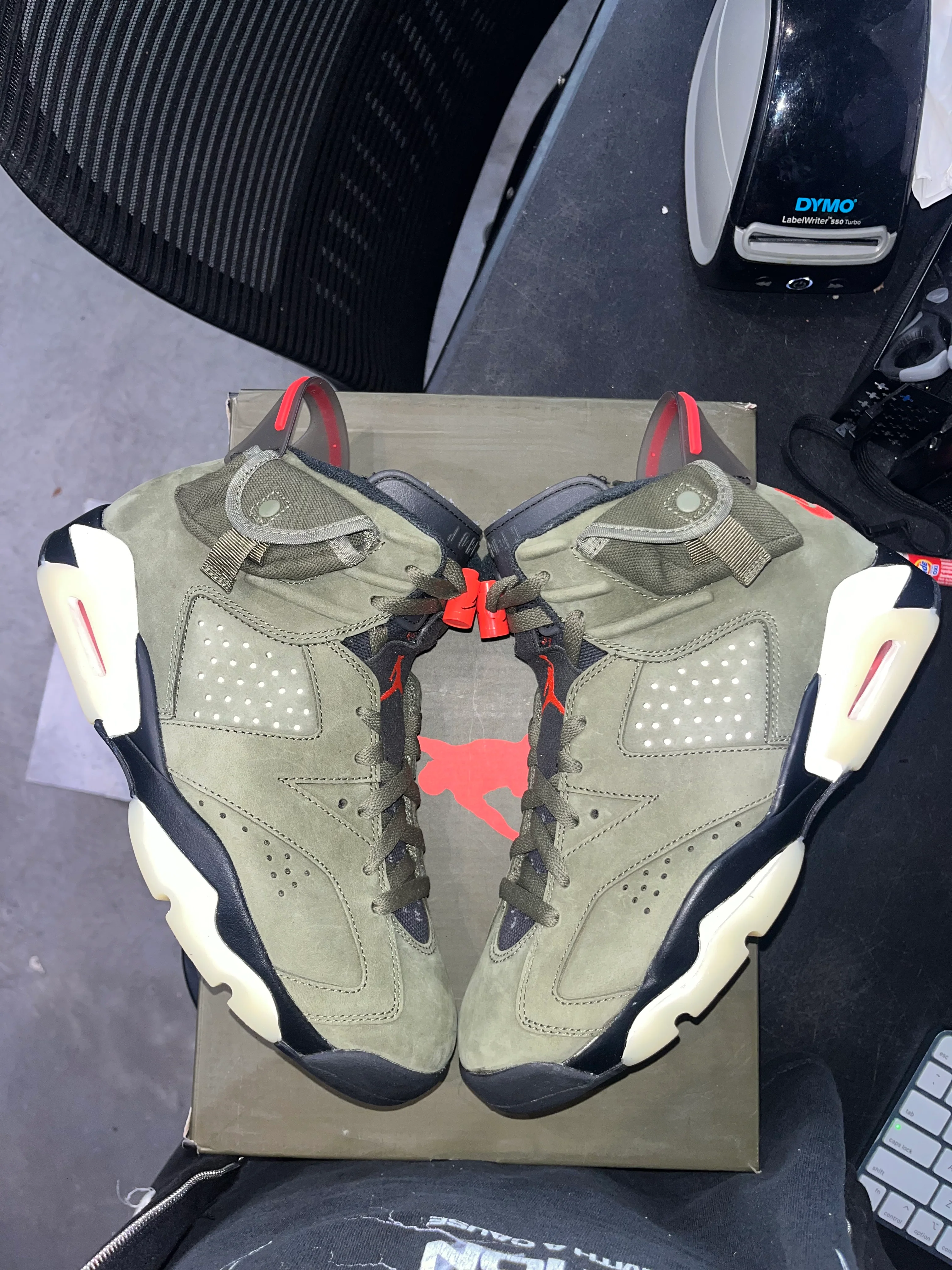 Jordan 6 Retro Travis Scott - Image 3