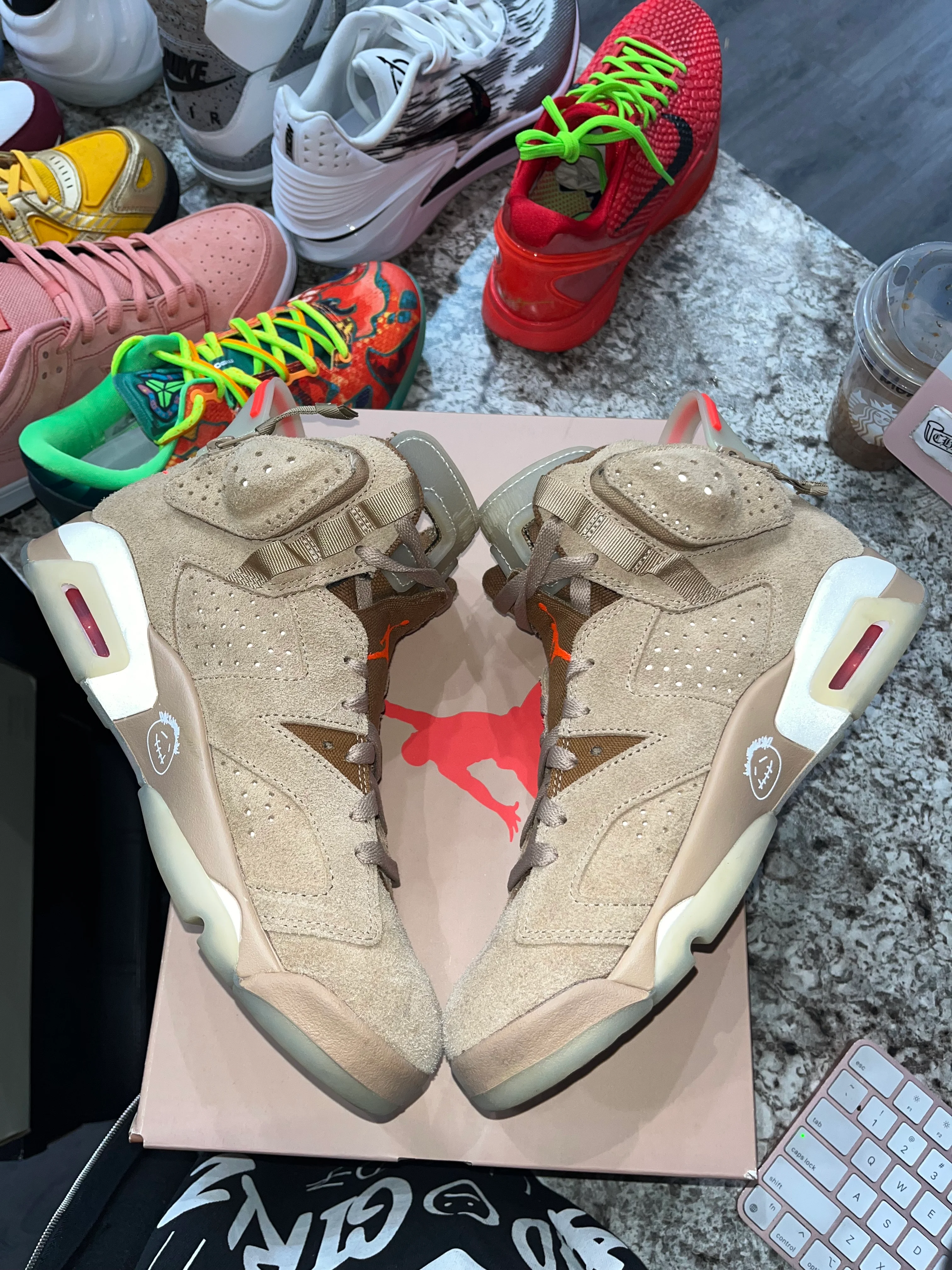 Jordan 6 Retro Travis Scott British Khaki - Image 4
