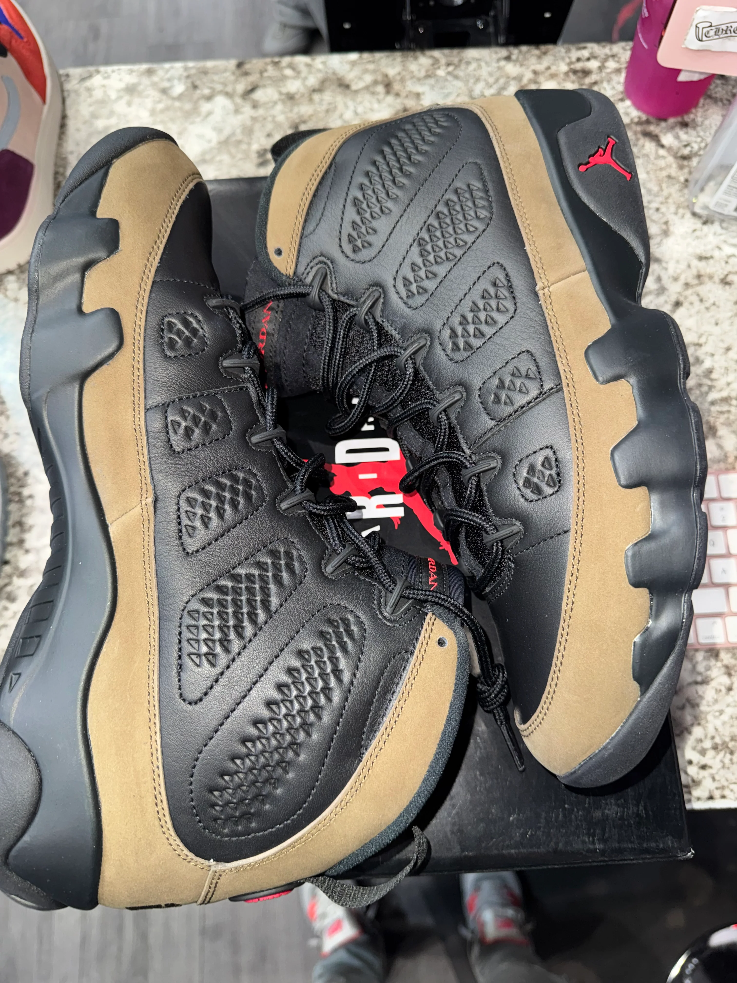 Jordan 9 Retro Olive (2024) - Image 4