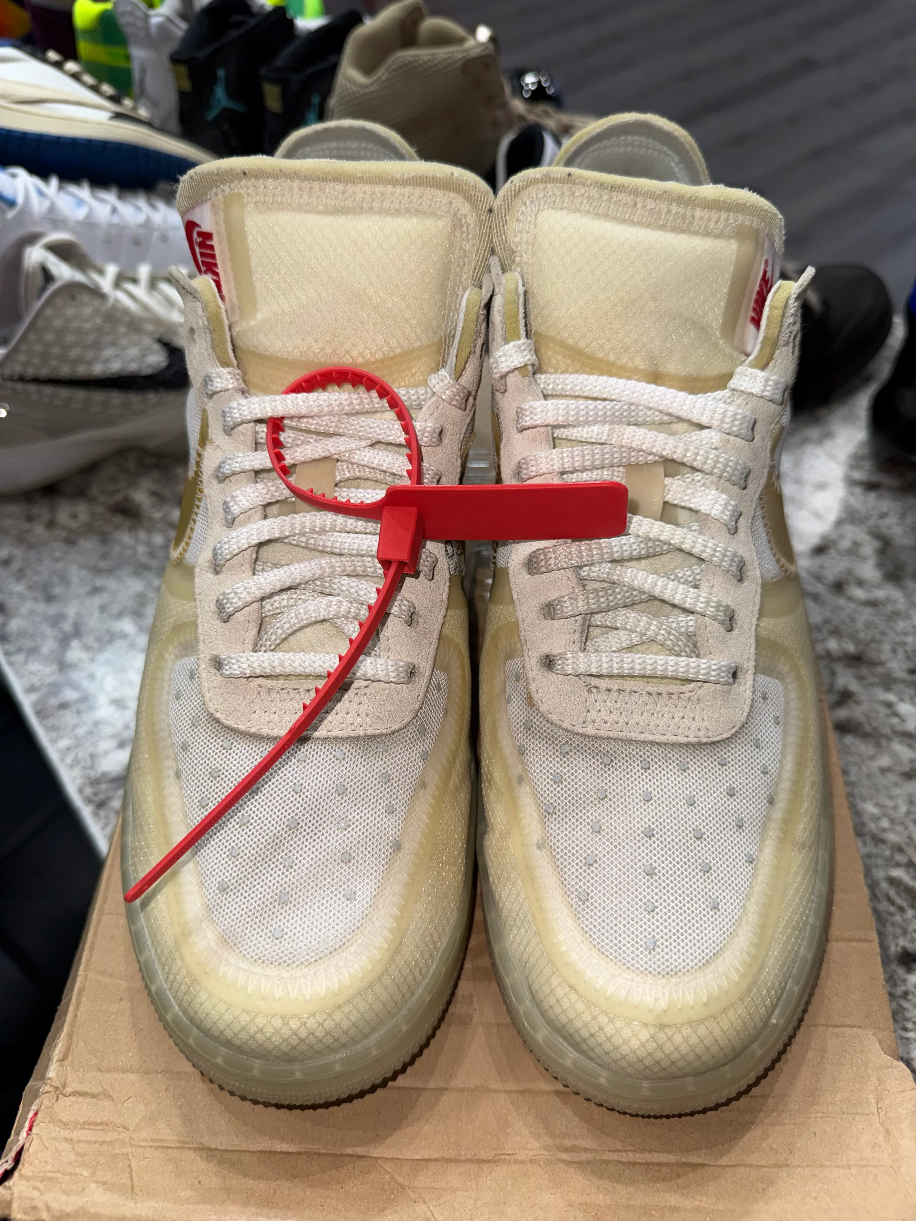 Nike Air Force 1 Low Off-White - Image 2