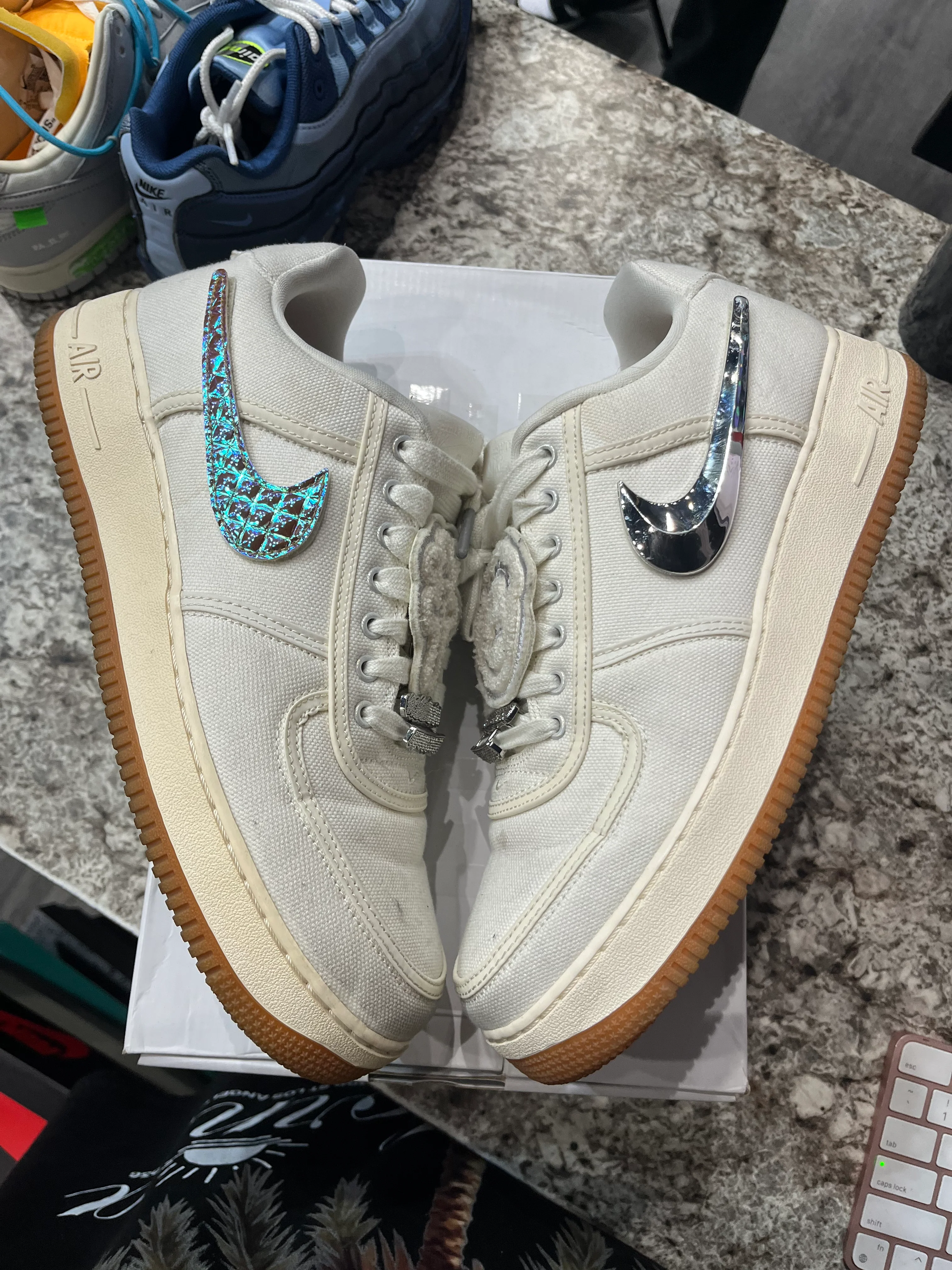 Nike Air Force 1 Low Travis Scott Sail - Image 3